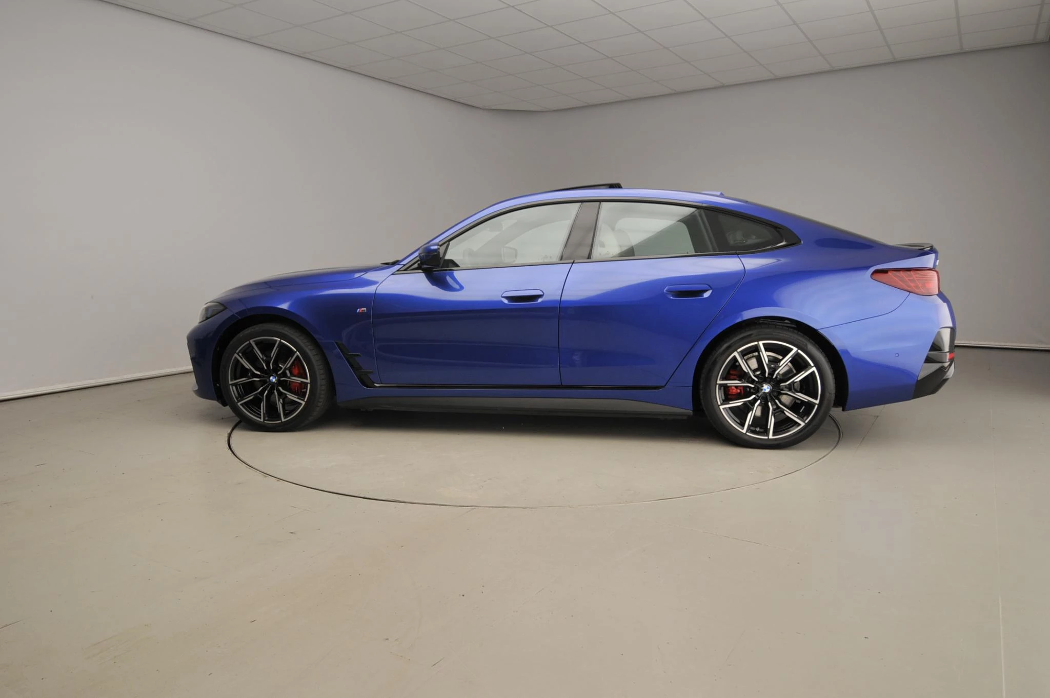 Hoofdafbeelding BMW i4