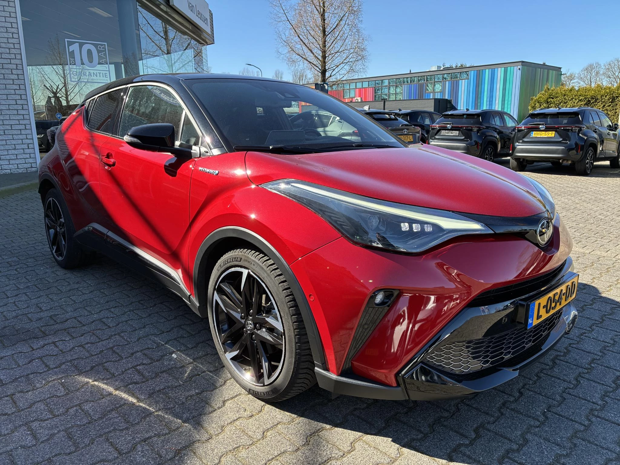 Hoofdafbeelding Toyota C-HR