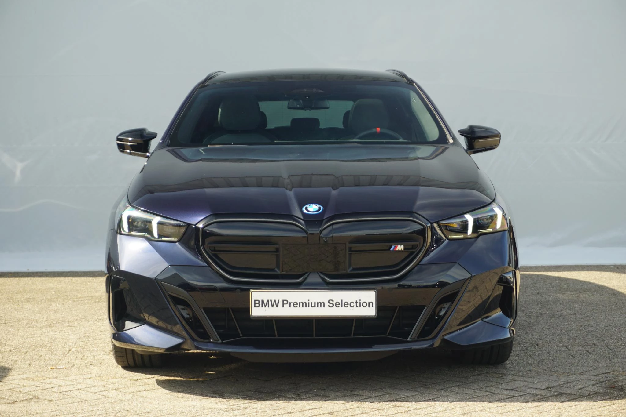 Hoofdafbeelding BMW i5