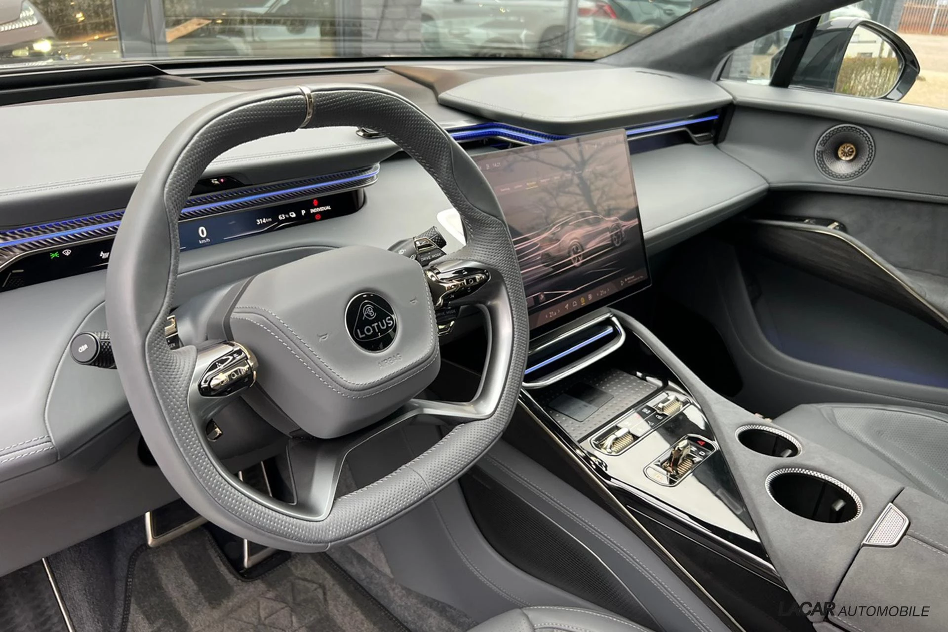 Hoofdafbeelding Lotus Eletre