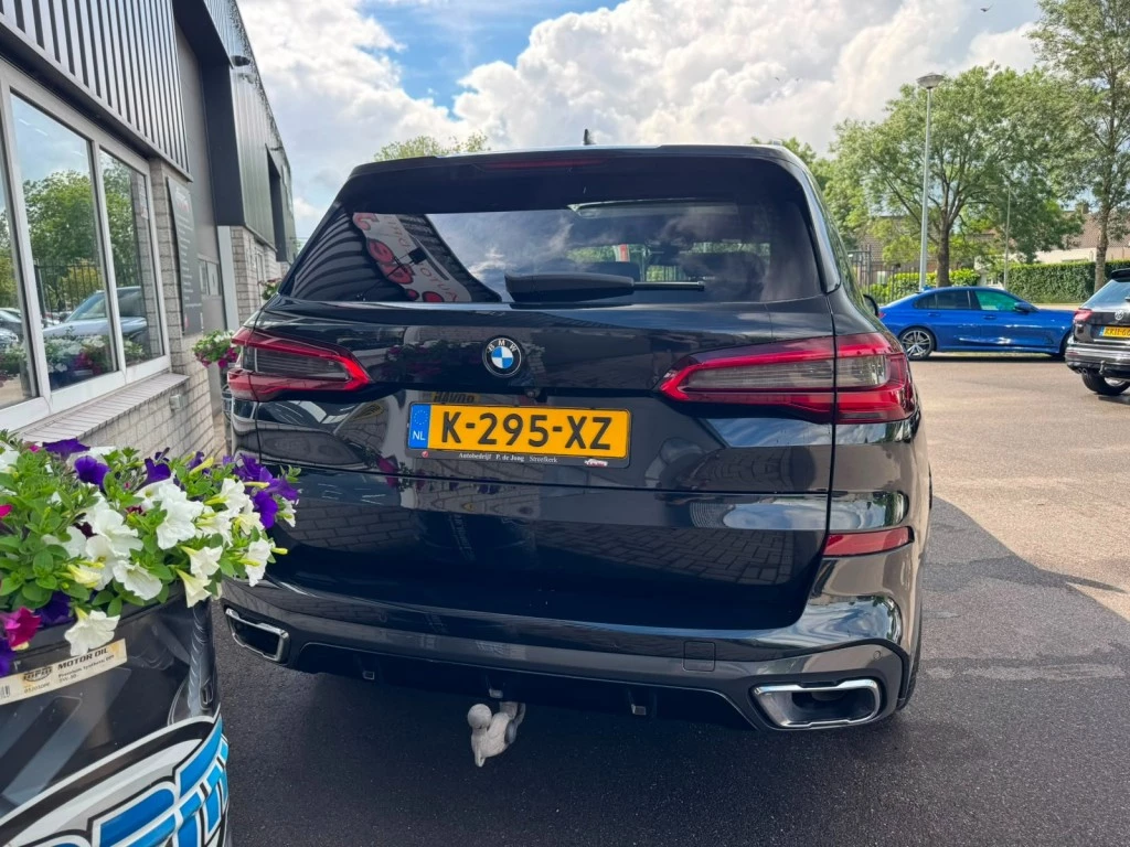 Hoofdafbeelding BMW X5