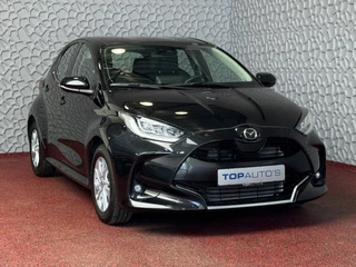 Hoofdafbeelding Mazda 2 Hybrid Mazda 2 Hybrid 1.5 PLUS PACK HALF.LEER CARPLAY NAVI STOEL/STUUR VERW. ECC KEYLESS ADAP.CRUISE