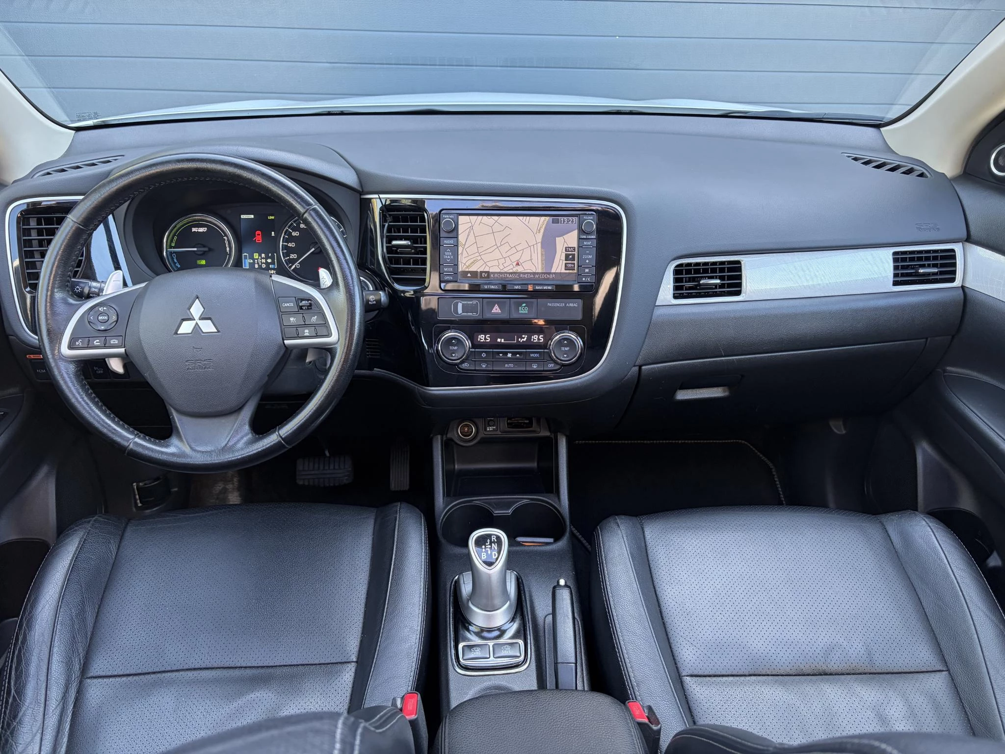 Hoofdafbeelding Mitsubishi Outlander