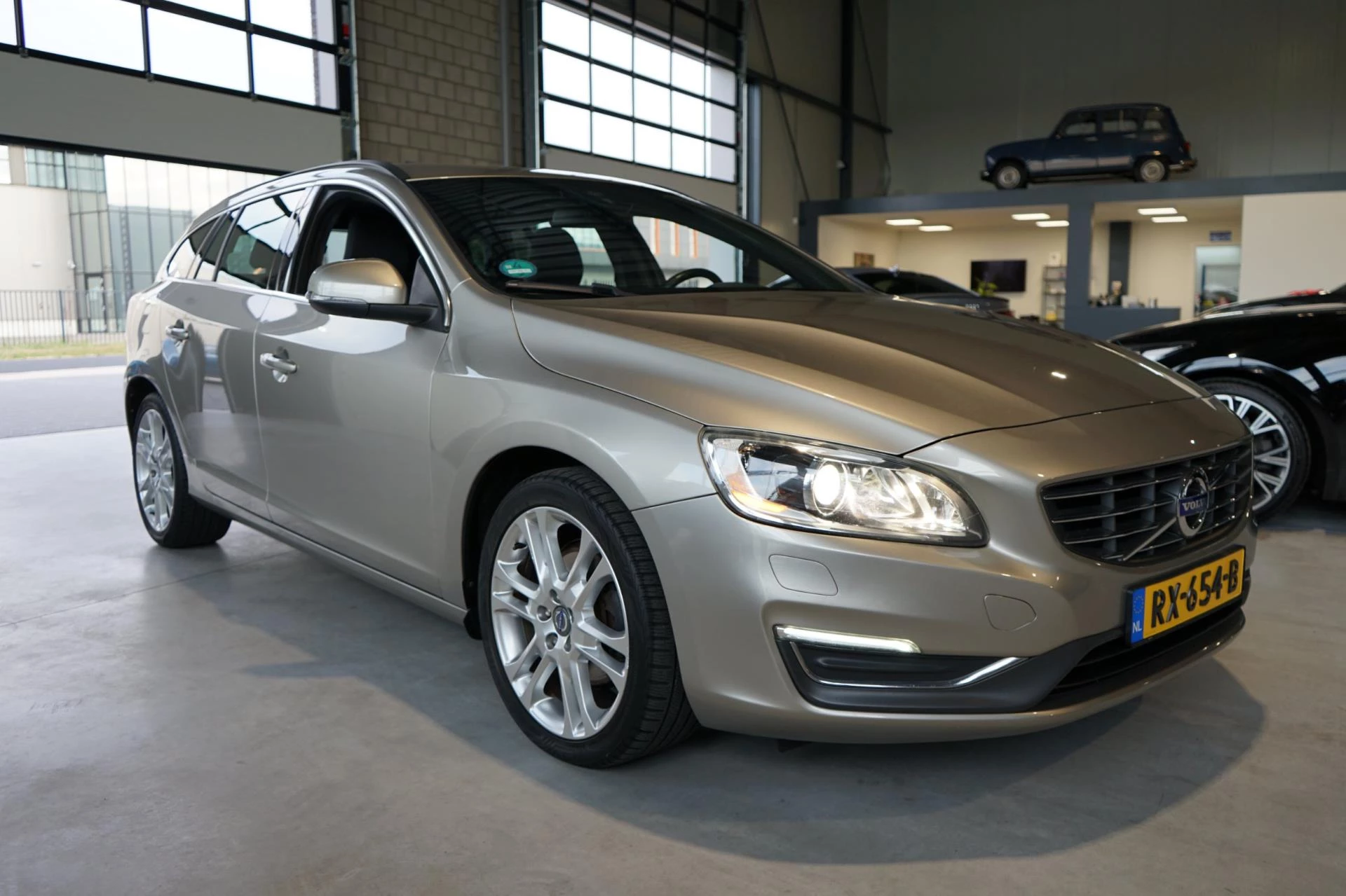 Hoofdafbeelding Volvo V60