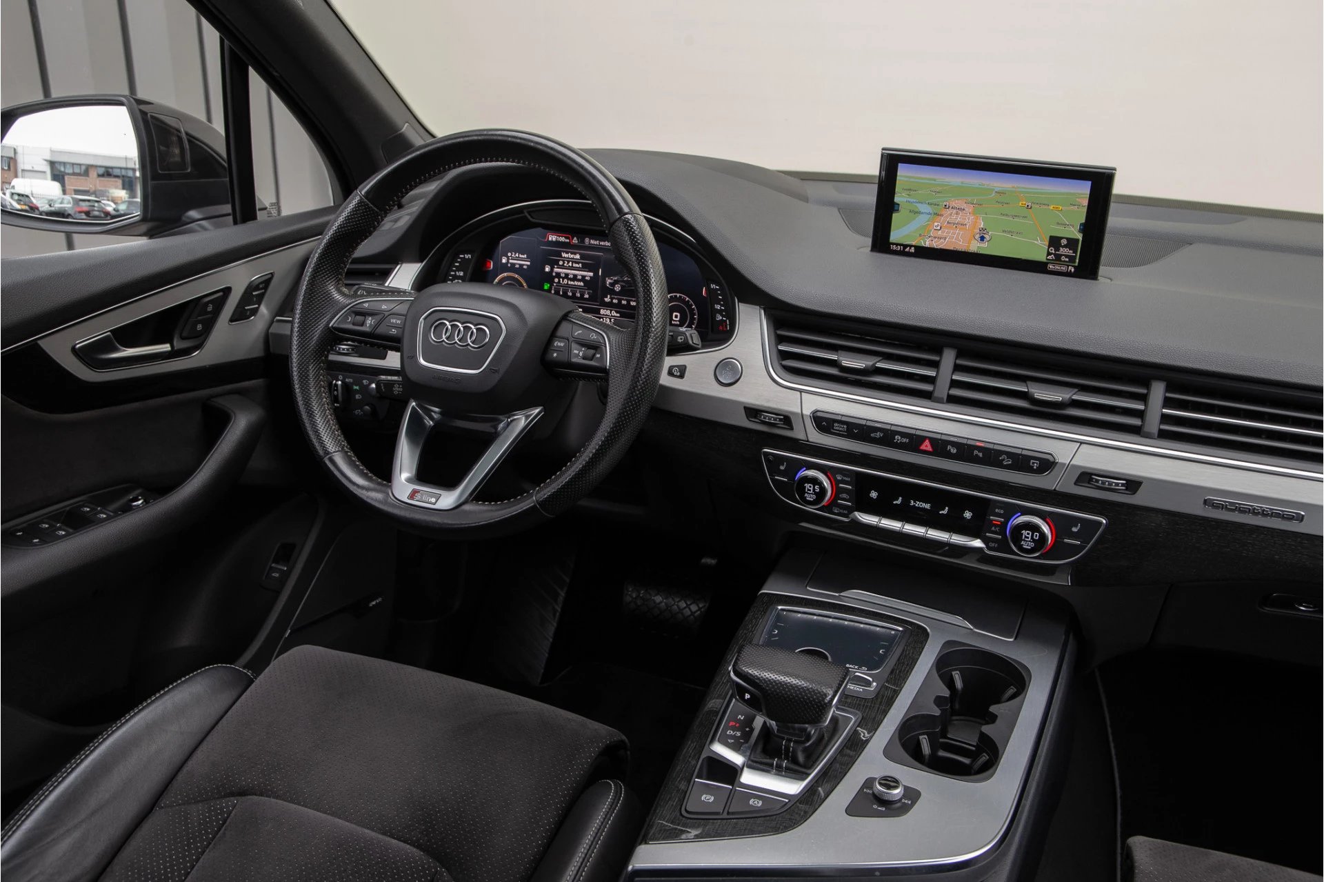 Hoofdafbeelding Audi Q7