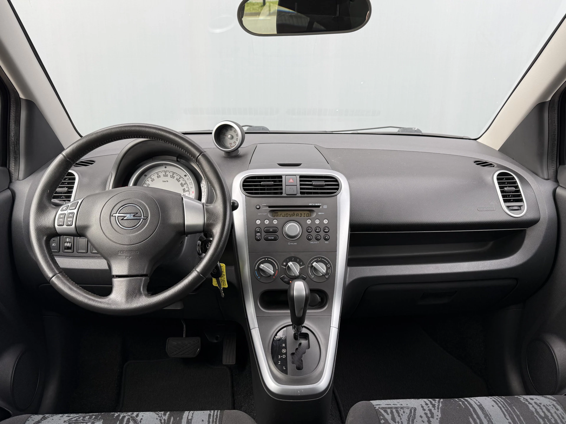 Hoofdafbeelding Opel Agila