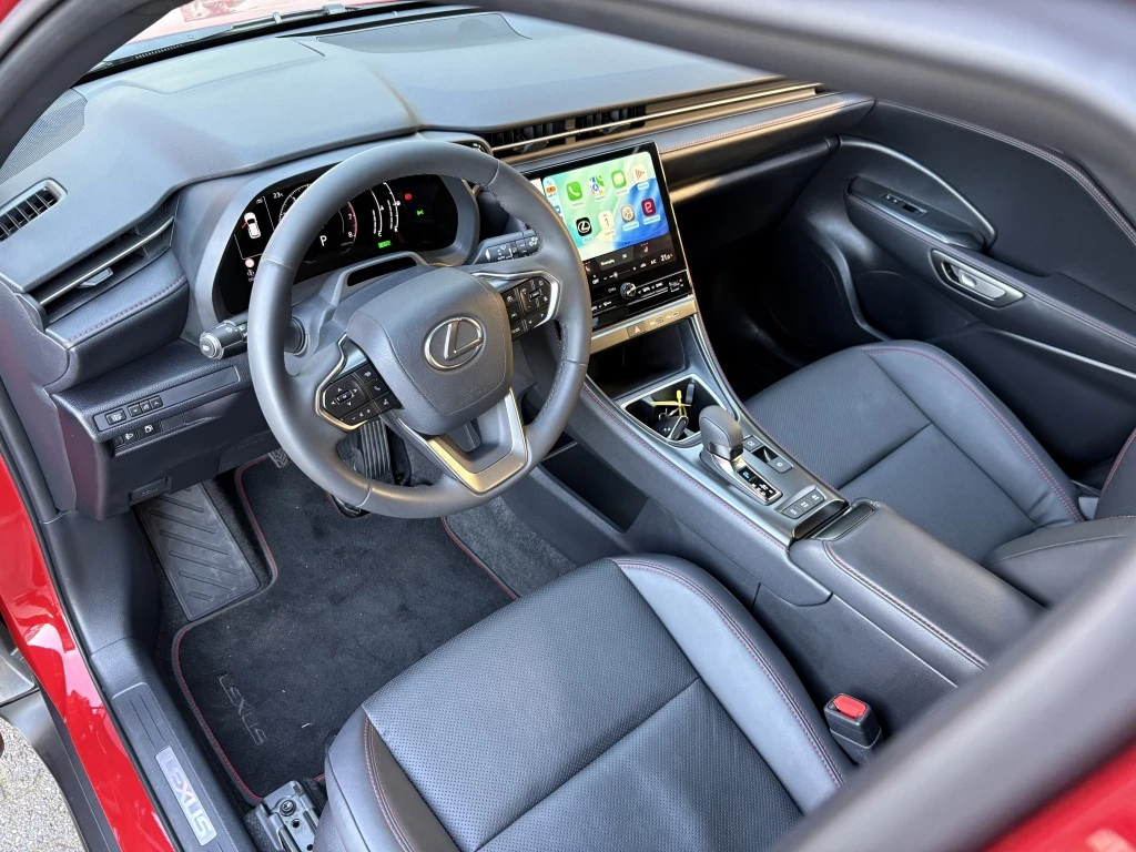 Hoofdafbeelding Lexus LBX