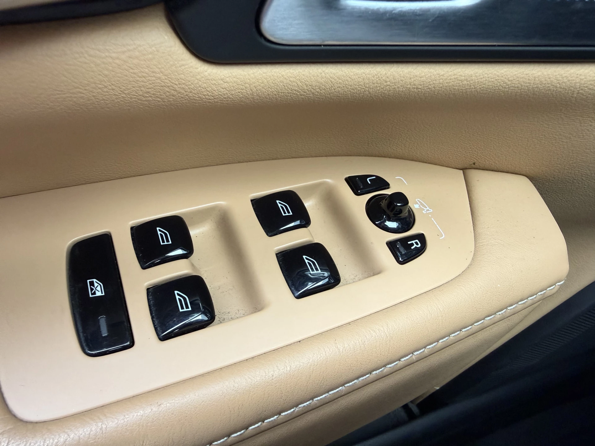 Hoofdafbeelding Volvo S90