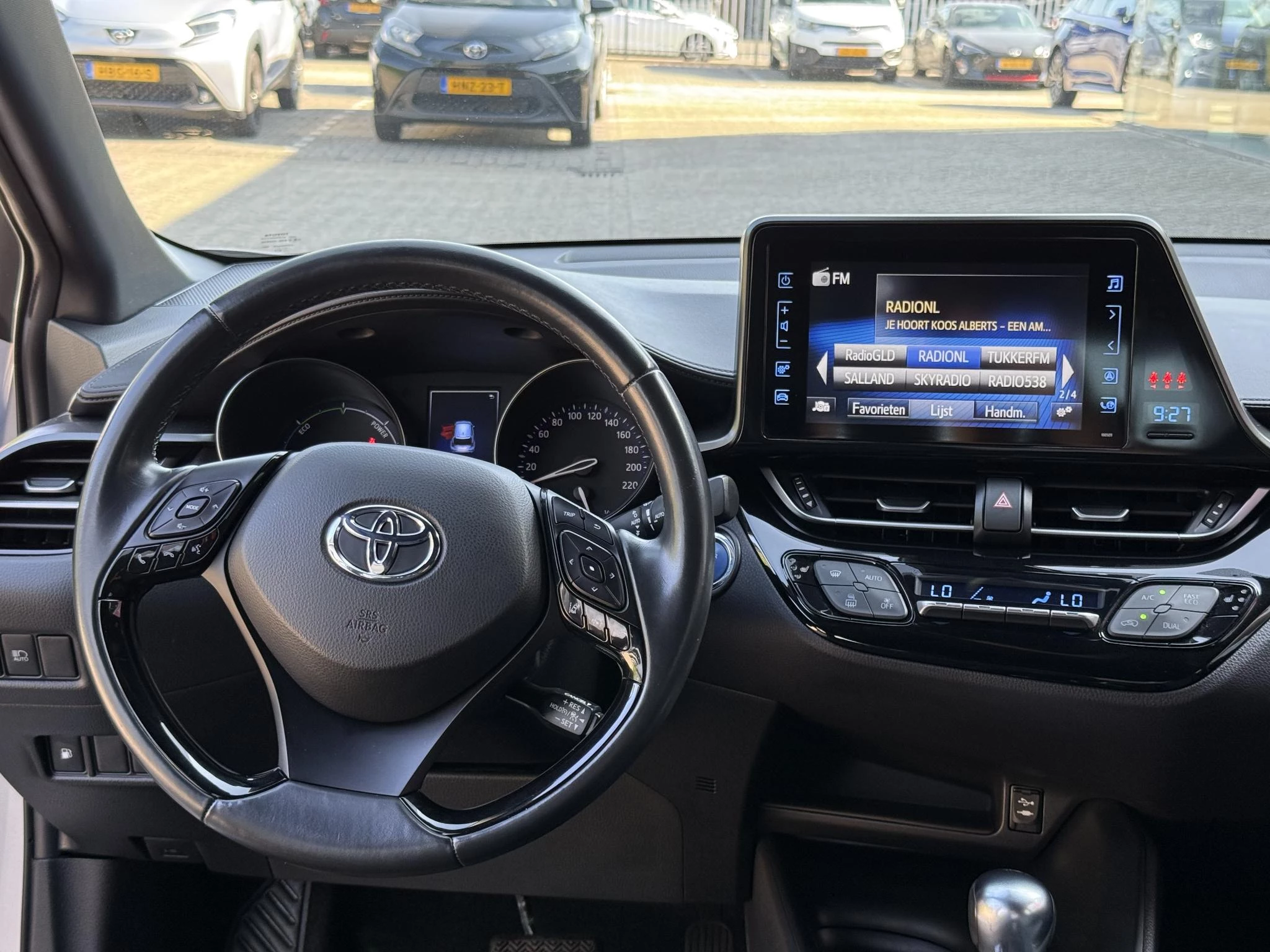 Hoofdafbeelding Toyota C-HR