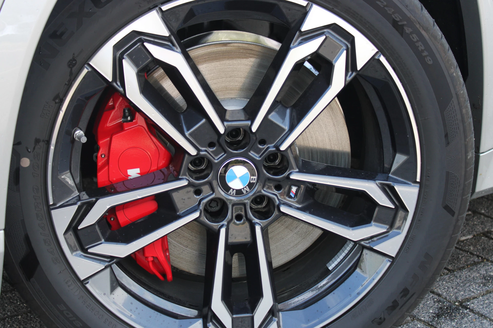Hoofdafbeelding BMW iX1