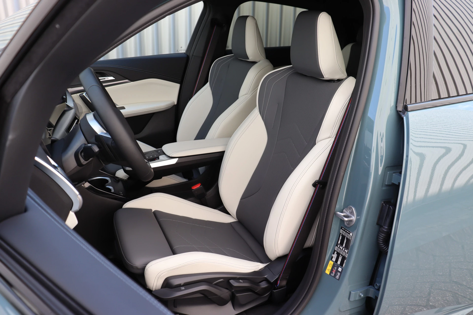 Hoofdafbeelding BMW iX2