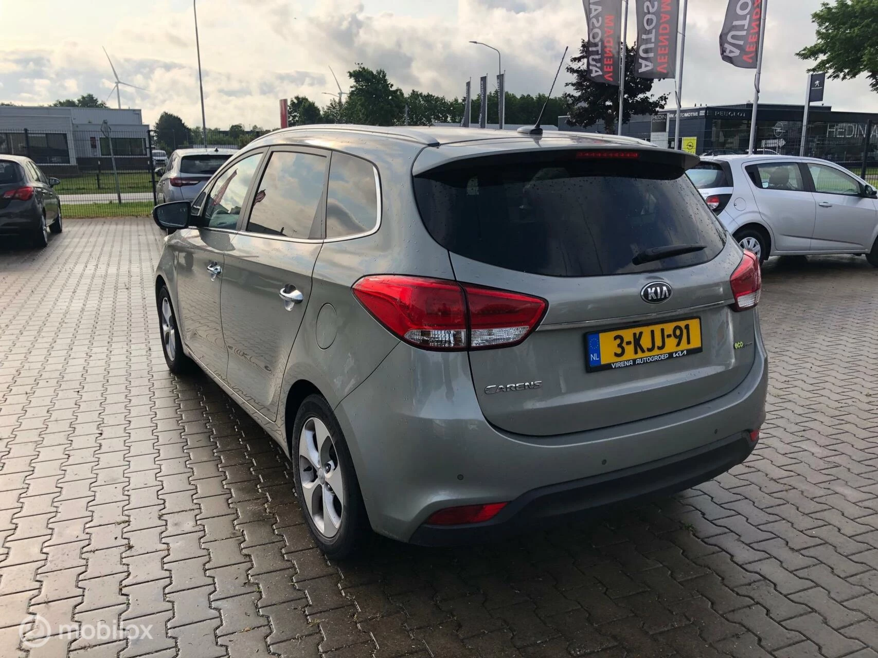 Hoofdafbeelding Kia Carens
