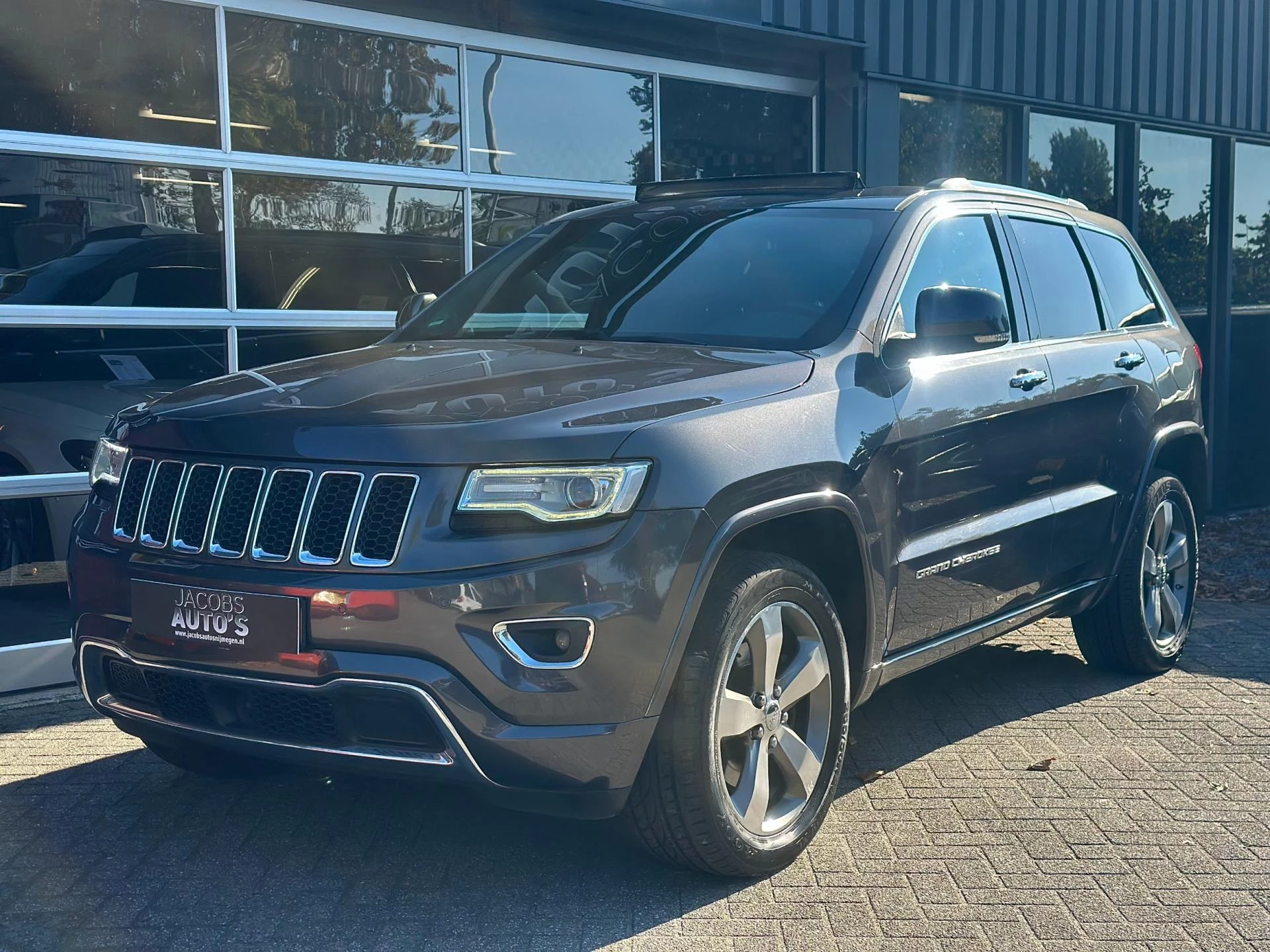 Hoofdafbeelding Jeep Grand Cherokee
