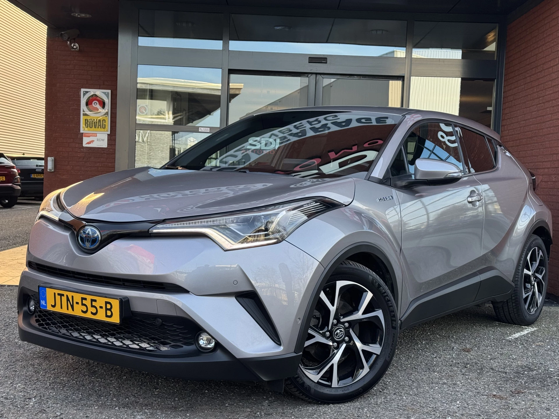 Hoofdafbeelding Toyota C-HR