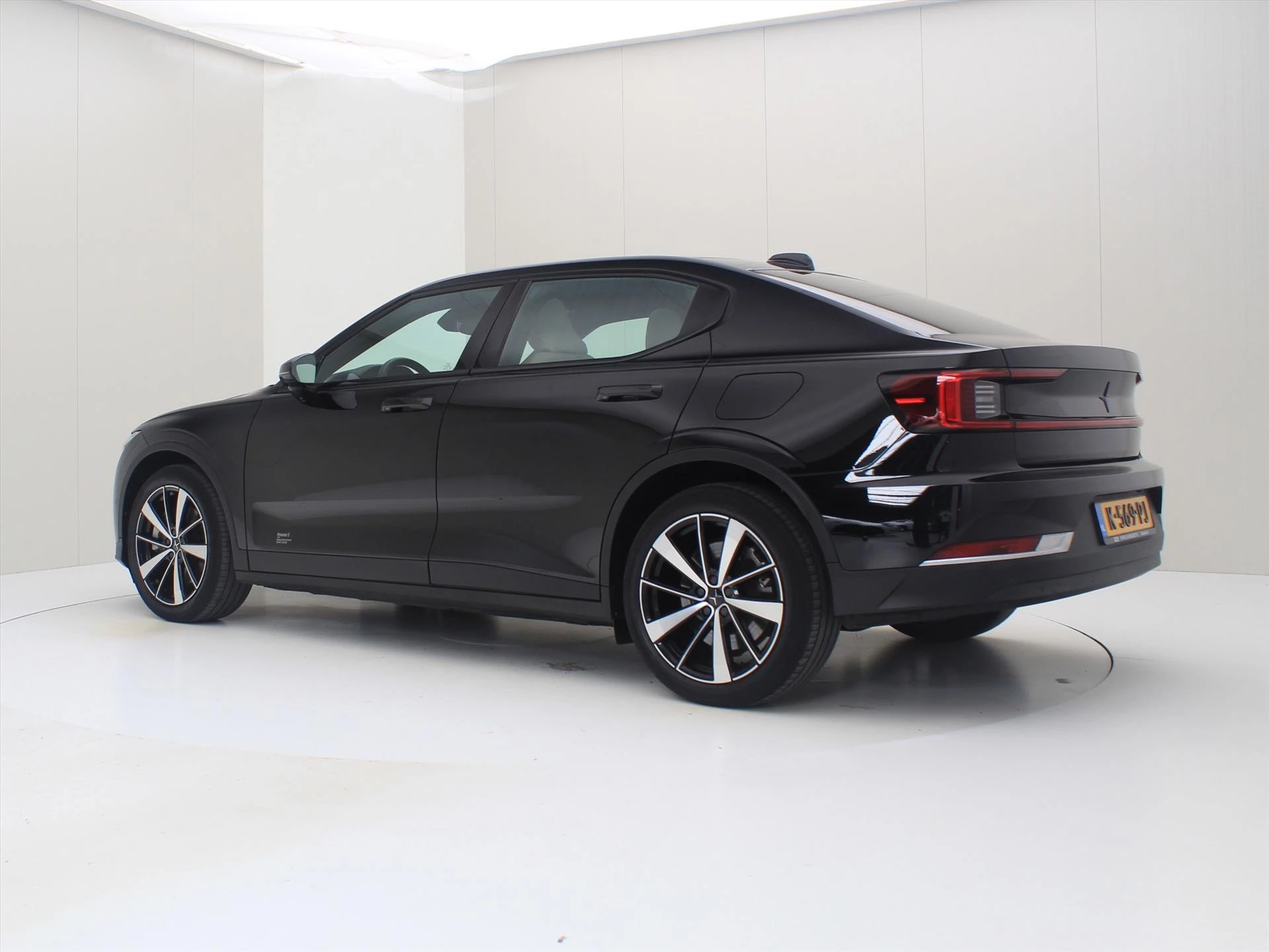 Hoofdafbeelding Polestar 2