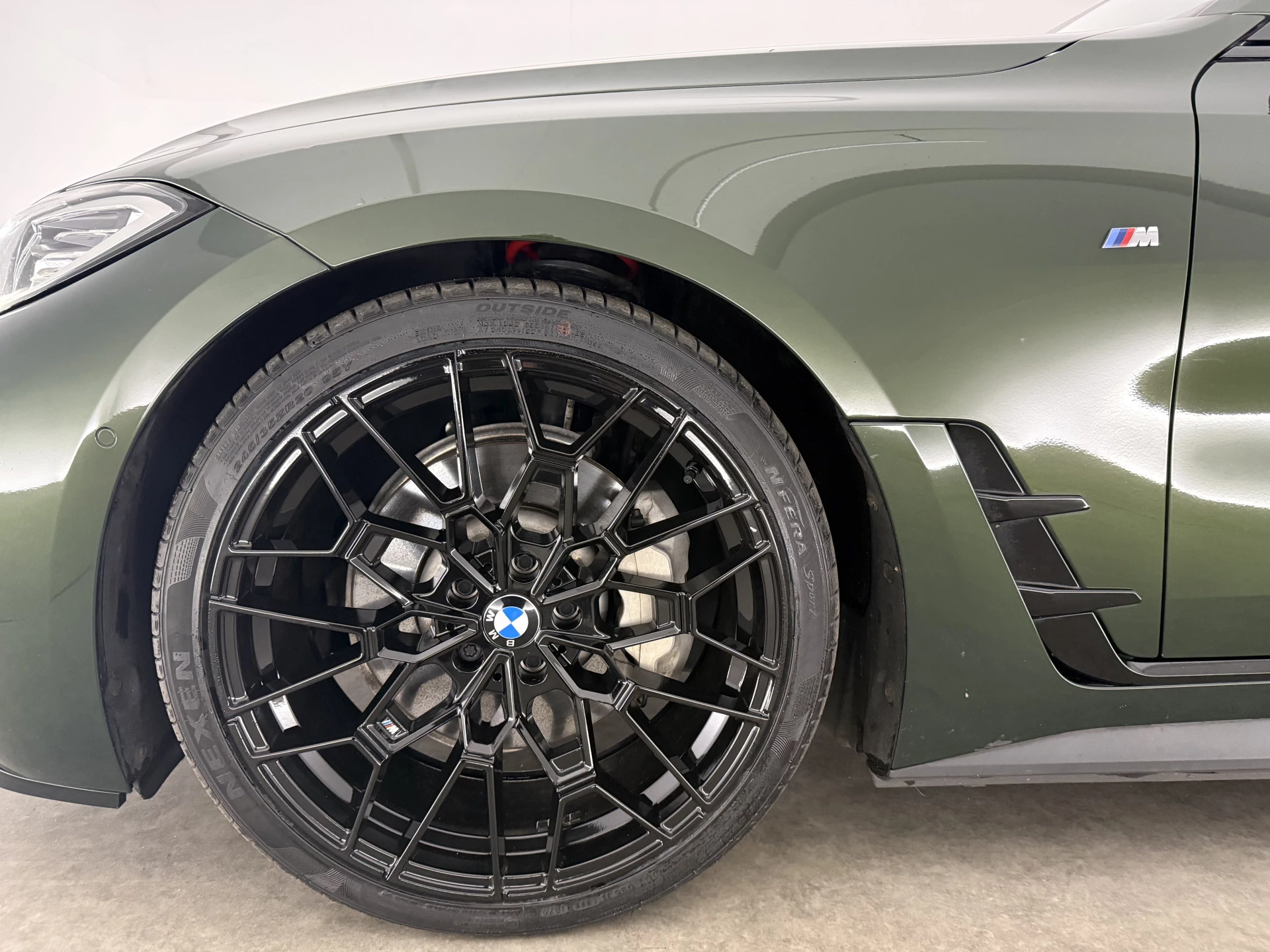 Hoofdafbeelding BMW i4