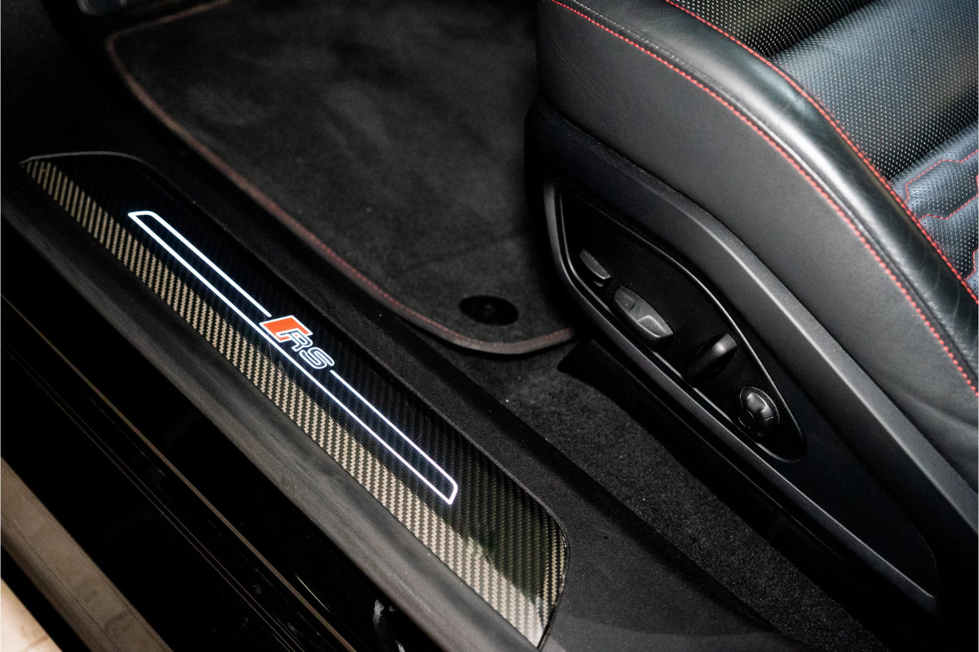 Hoofdafbeelding Audi e-tron GT