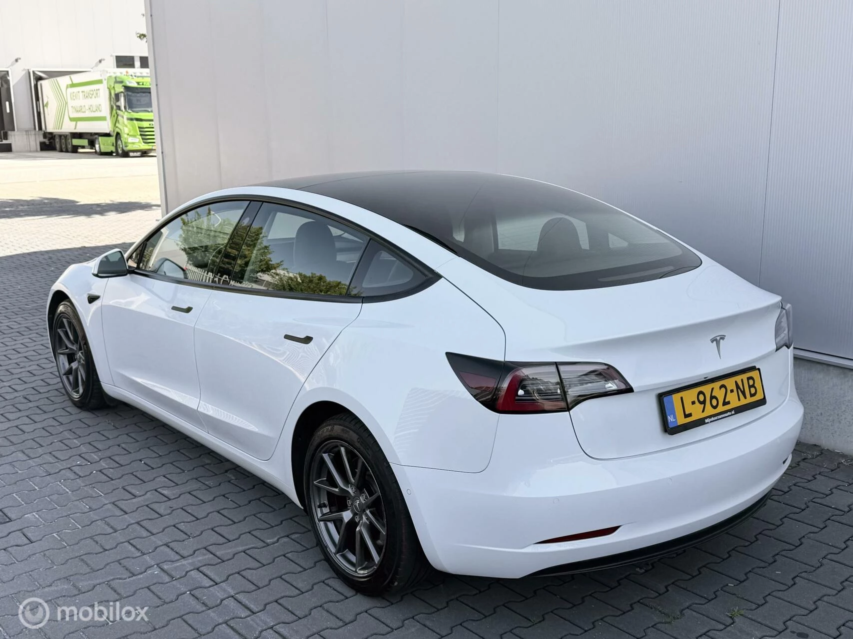 Hoofdafbeelding Tesla Model 3
