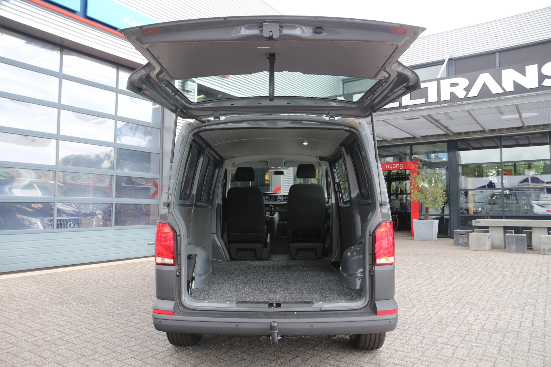 Hoofdafbeelding Volkswagen Transporter