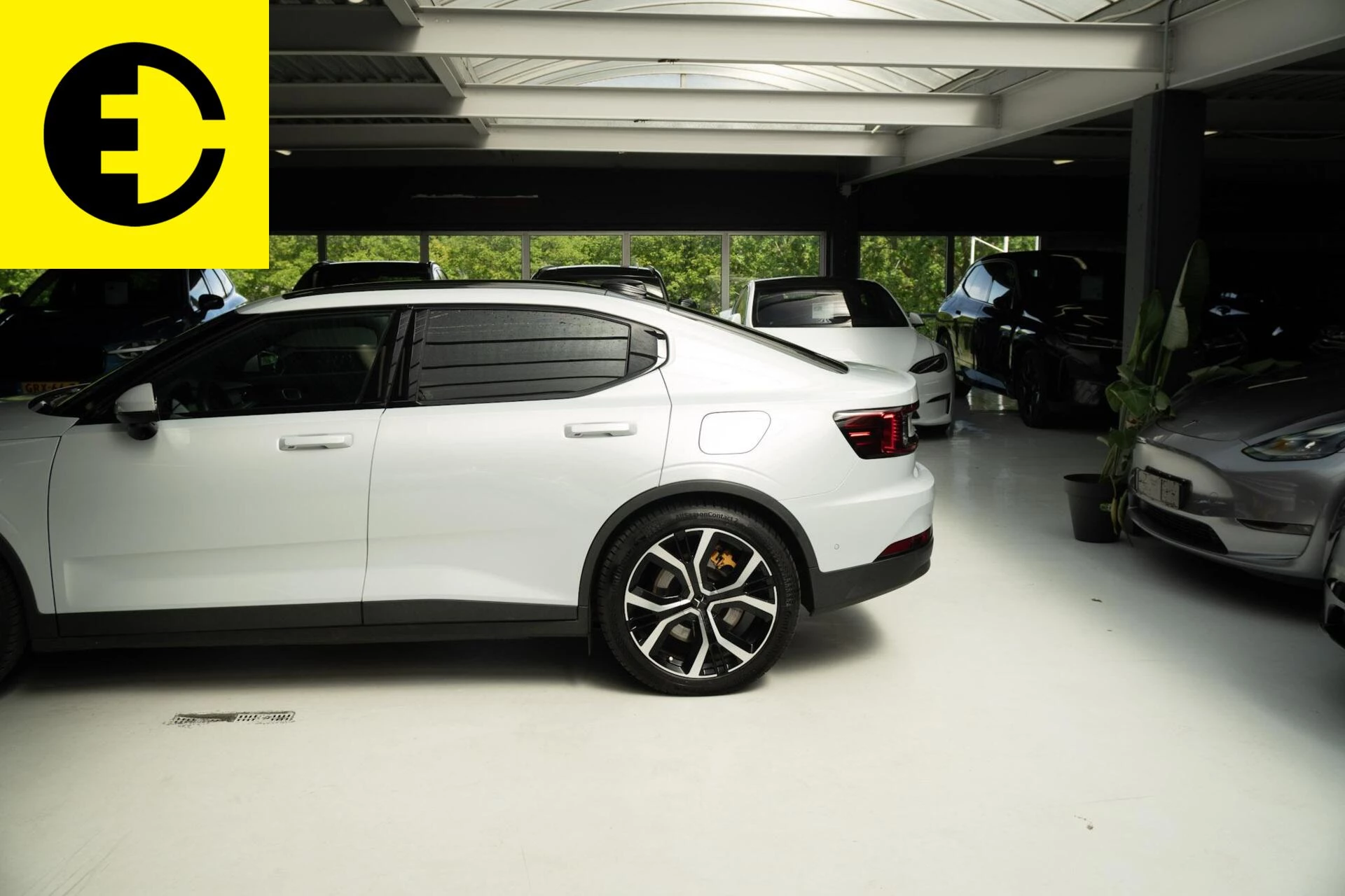 Hoofdafbeelding Polestar 2