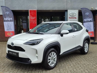 Toyota Yaris Cross 1.5 Hybrid BUSINESS PLUS KEYLESS NAVI PARK-SENSOREN CLIMA AD-CRUISE APPLE/ANDROID CAMERA 16'' LM-VELGEN