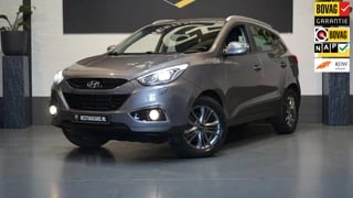 Hyundai Ix35 2.0i AUTOMAAT 4SEIZOENS BANDEN-CAMERA-CLIMA-CRUISE-HALF LEDER-NAVIGATIE-PDC-STOELVERWARMING 4X-XENON