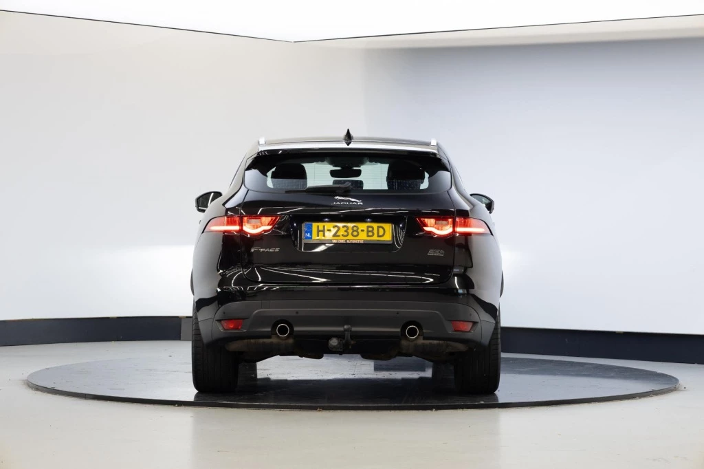 Hoofdafbeelding Jaguar F-PACE