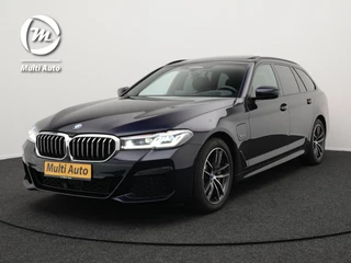 BMW 5 Serie Touring 530e M-Sport Plug In Hybrid PHEV | Panodak | Adaptive Cruise | Trekhaak af Fabriek | Laser LED | Carplay | Camera | Head Up | Electrische Lederen Sportstoelen | Stuur/Stoel Verwarming |