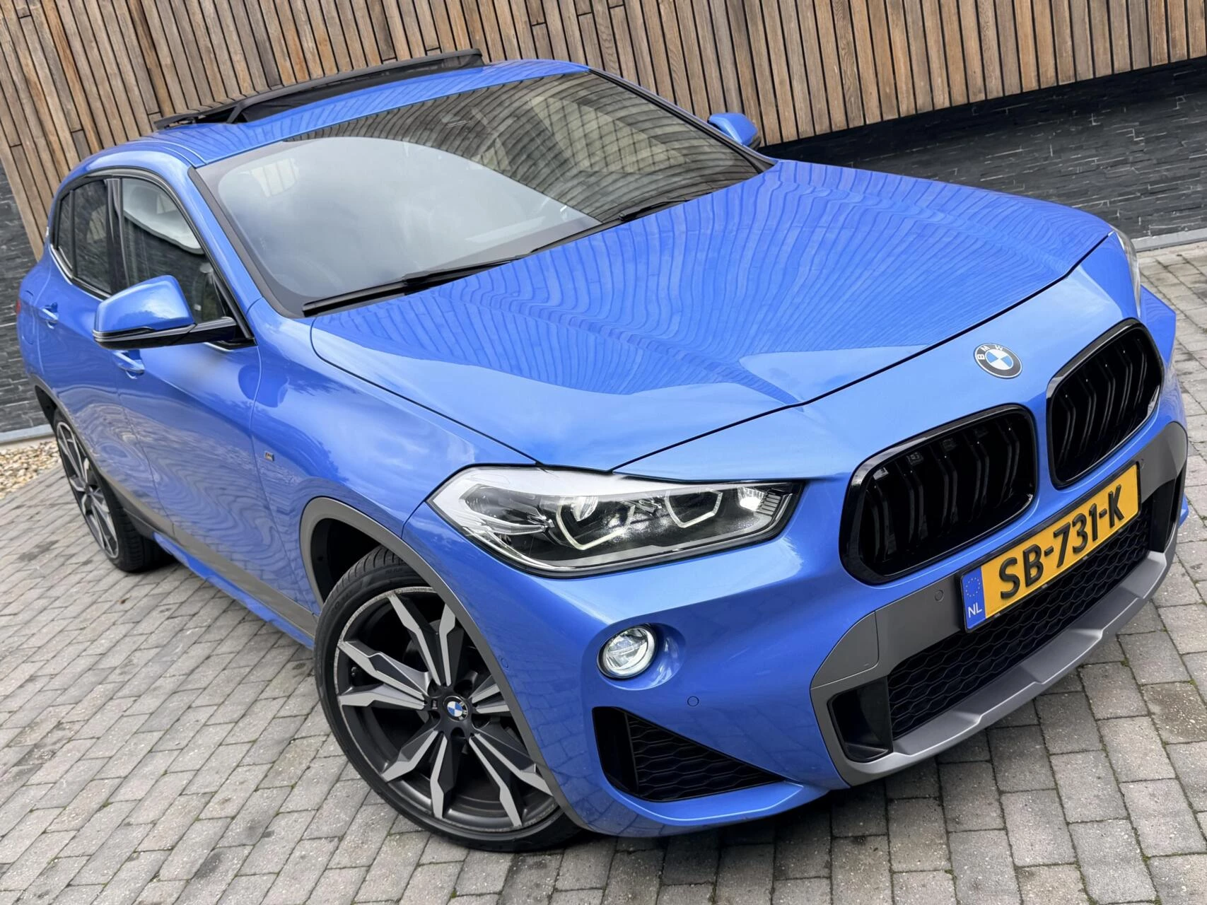 Hoofdafbeelding BMW X2