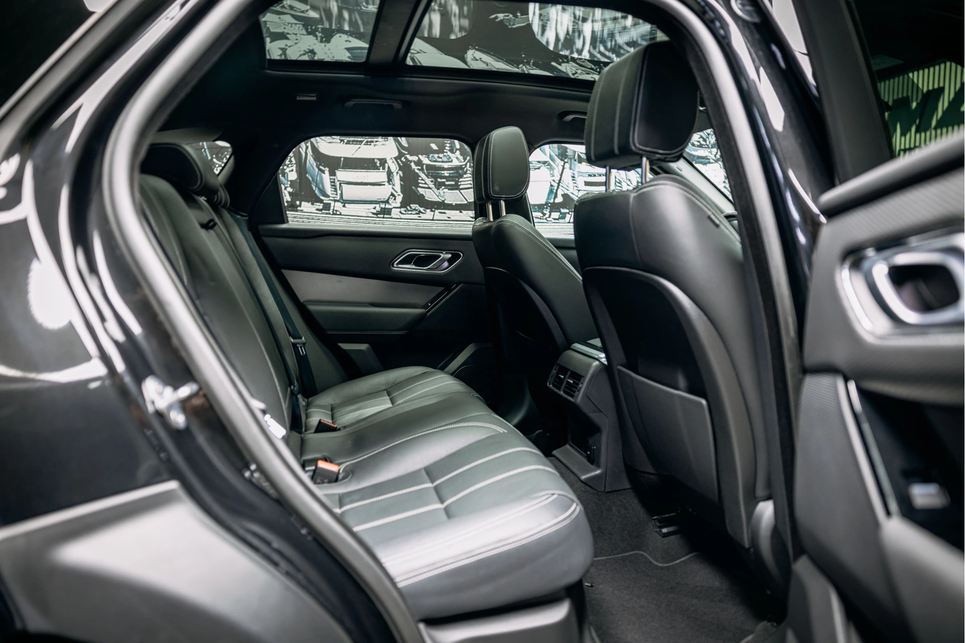 Hoofdafbeelding Land Rover Range Rover Velar