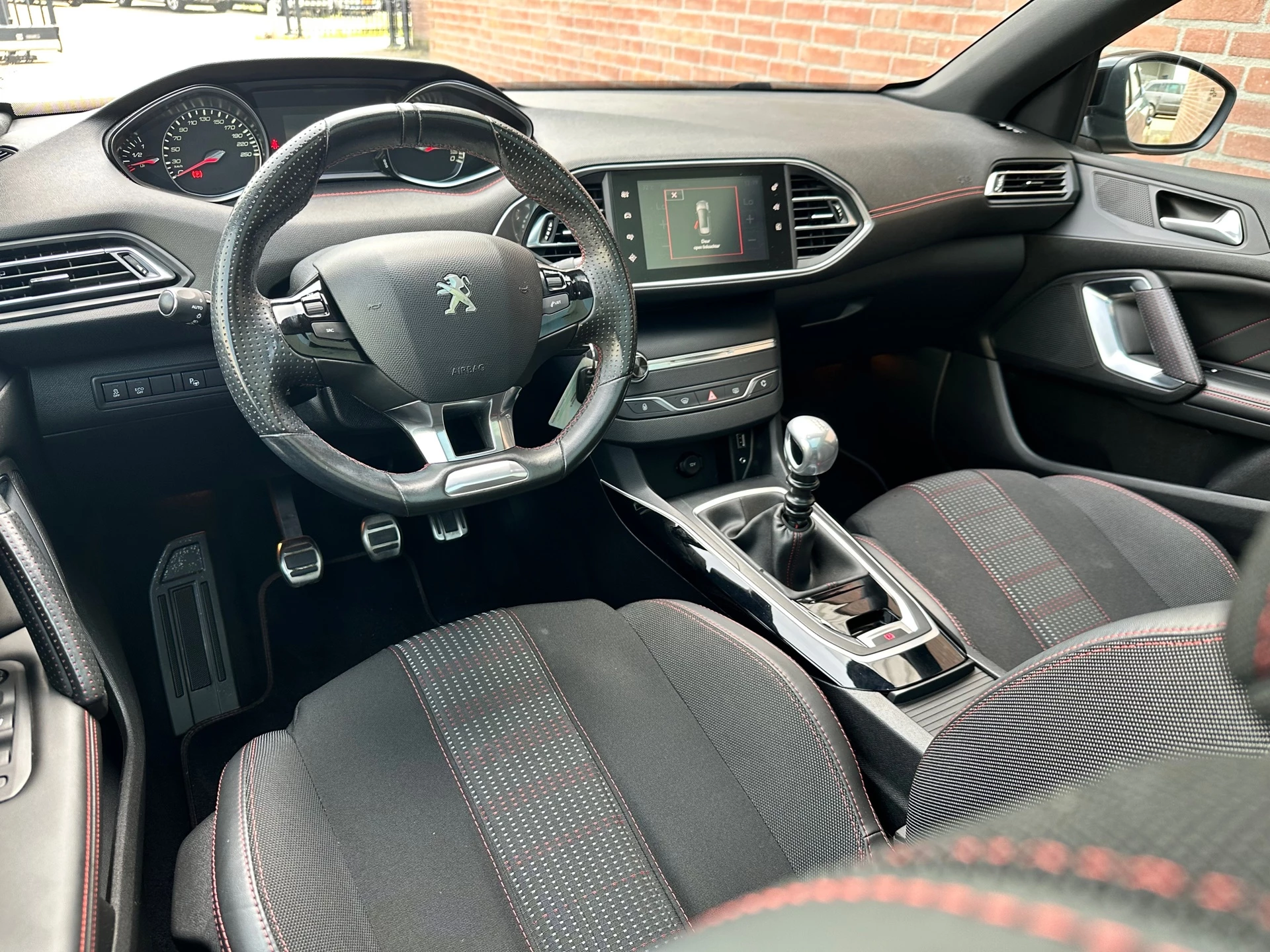 Hoofdafbeelding Peugeot 308
