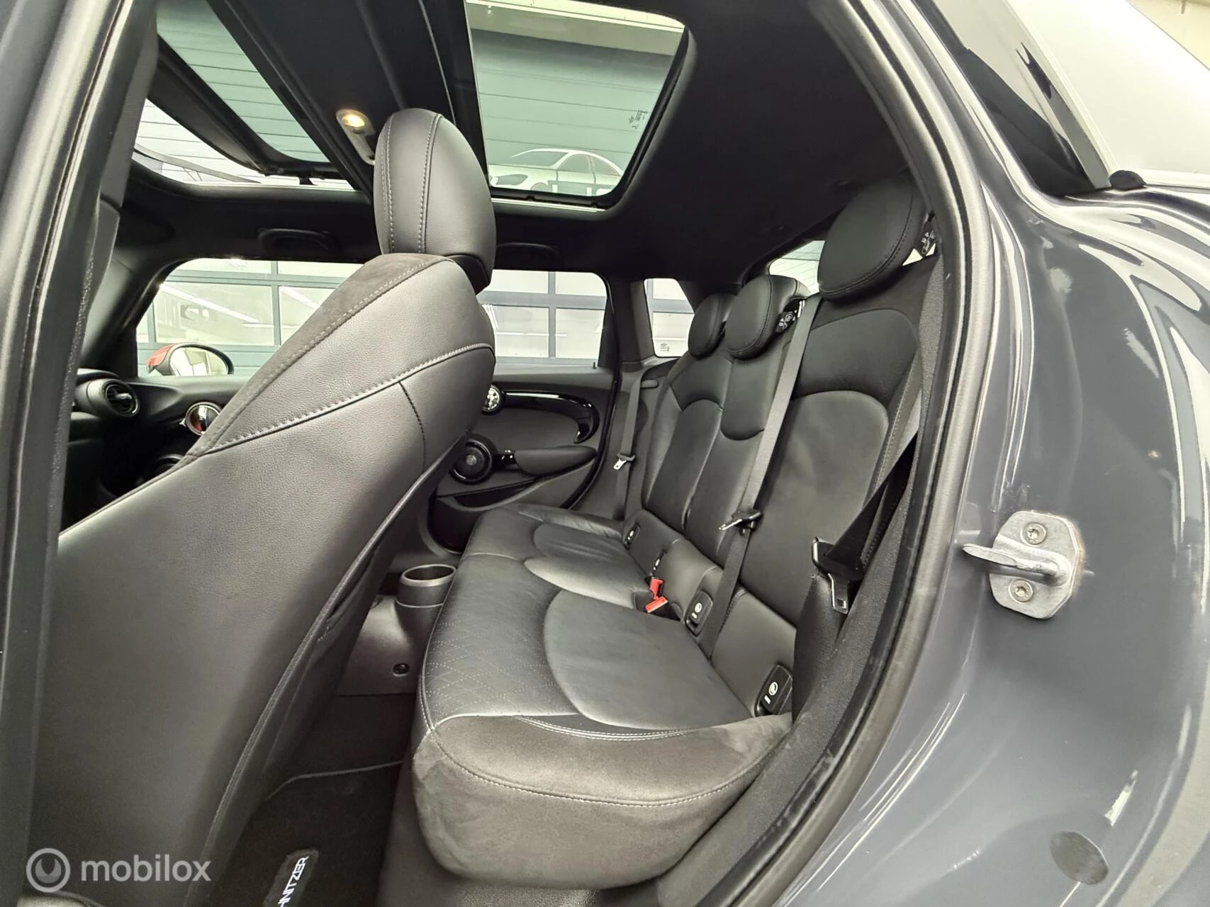 Hoofdafbeelding MINI Cooper S