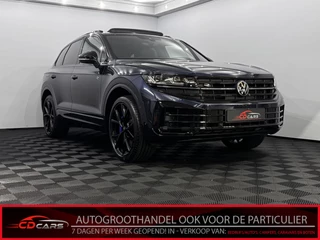 Hoofdafbeelding Volkswagen Touareg Volkswagen Touareg 3.0 TSi eHybrid R 4MOTION Nieuw Pano, Dynaudio, 360 Camera, Massage, Memory, Leder, Elektrische trekhaak, 4 jaar garantie