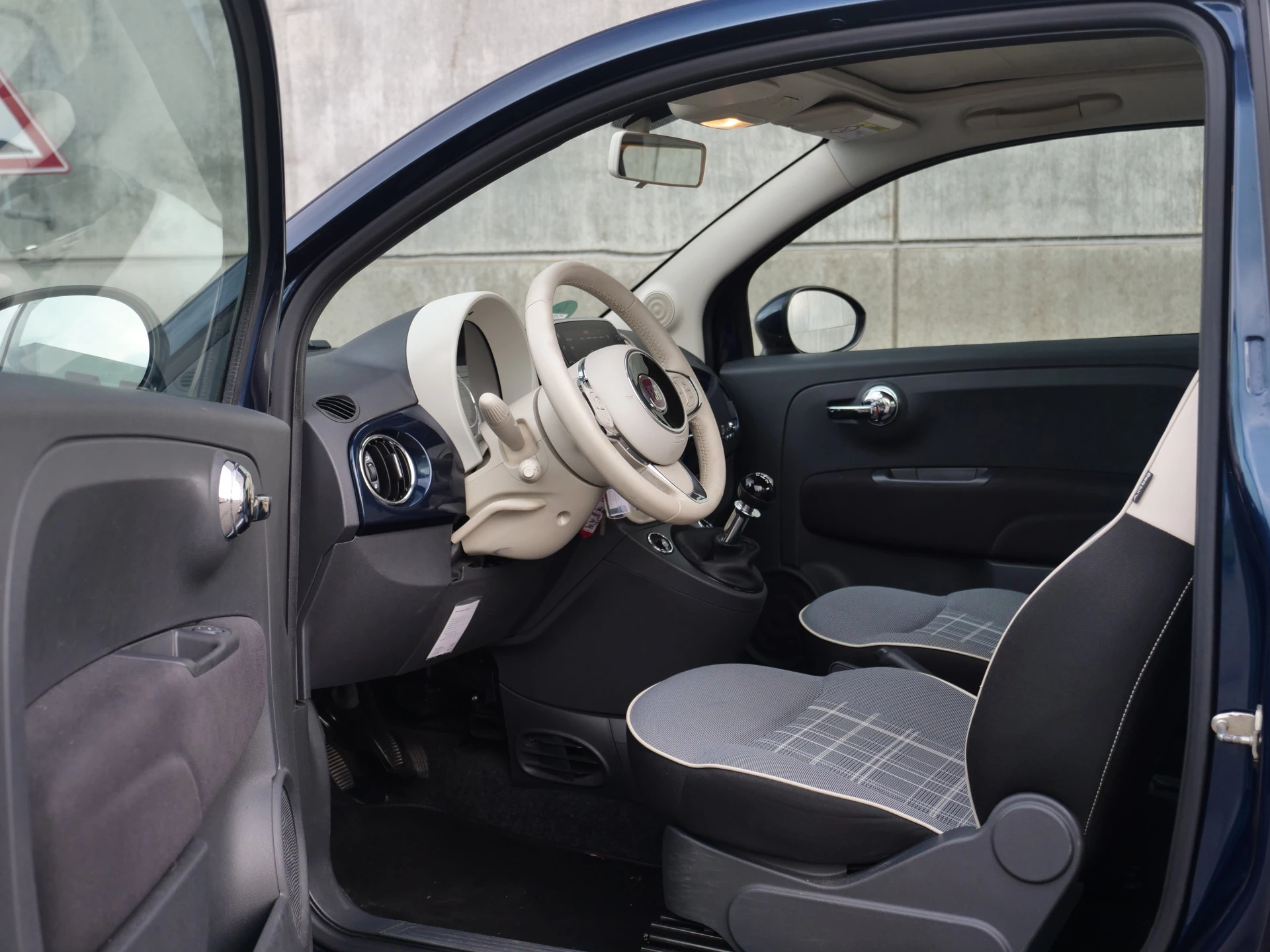 Hoofdafbeelding Fiat 500C