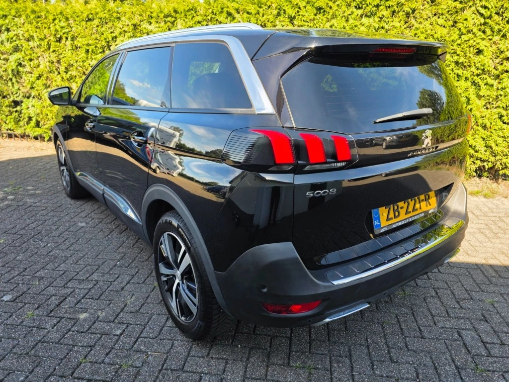 Hoofdafbeelding Peugeot 5008