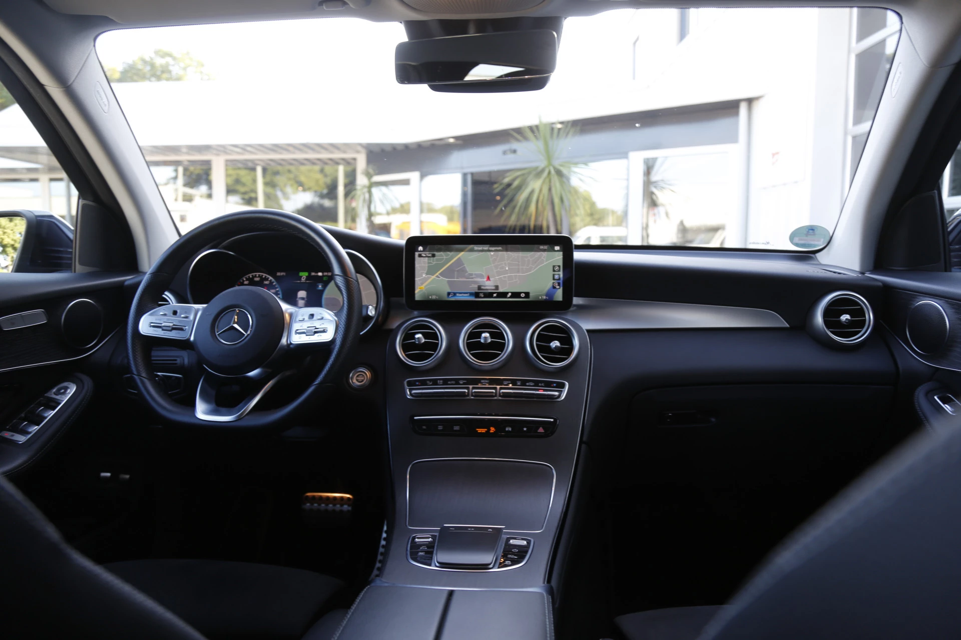 Hoofdafbeelding Mercedes-Benz GLC