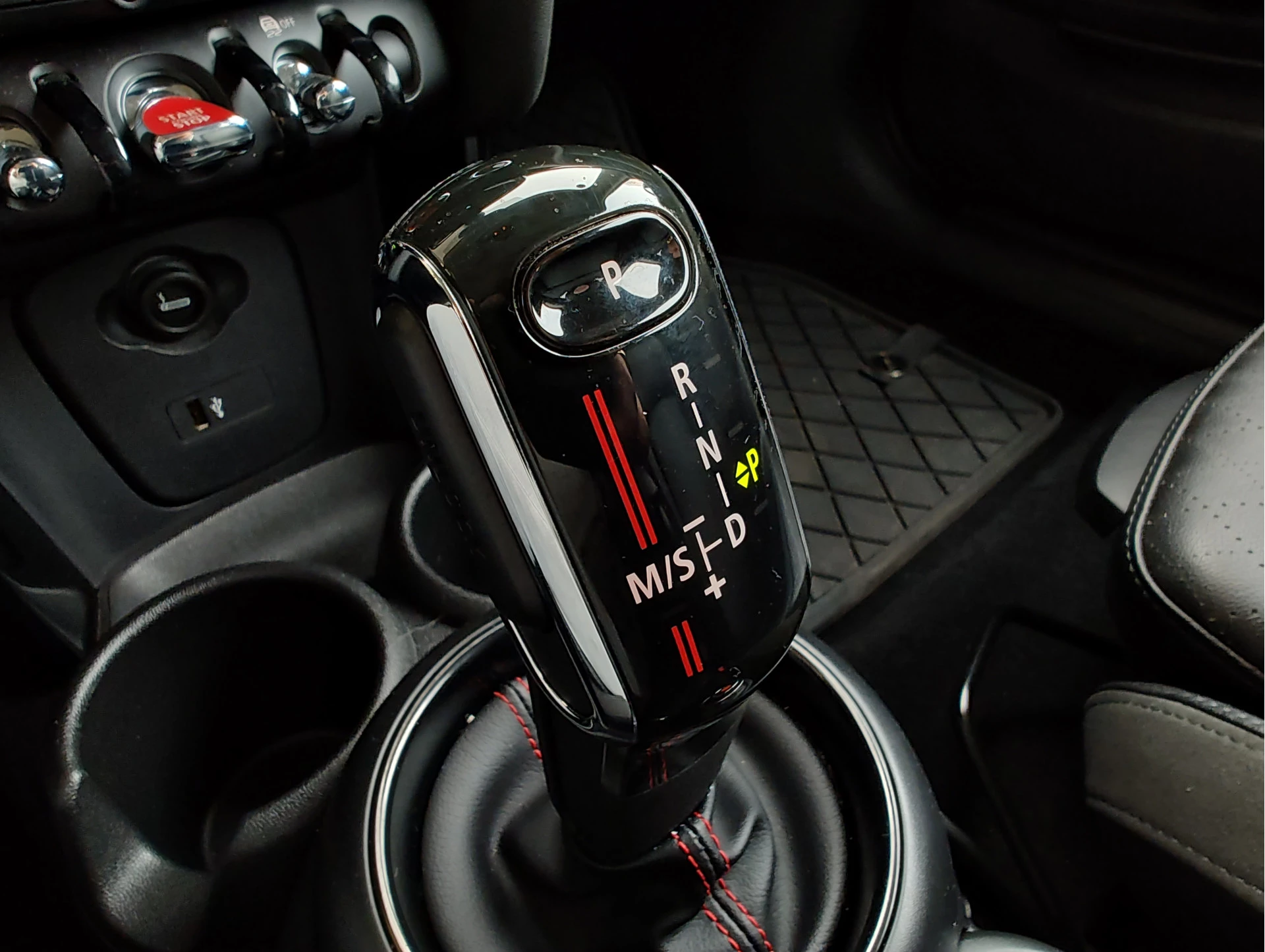 Hoofdafbeelding MINI Cooper S