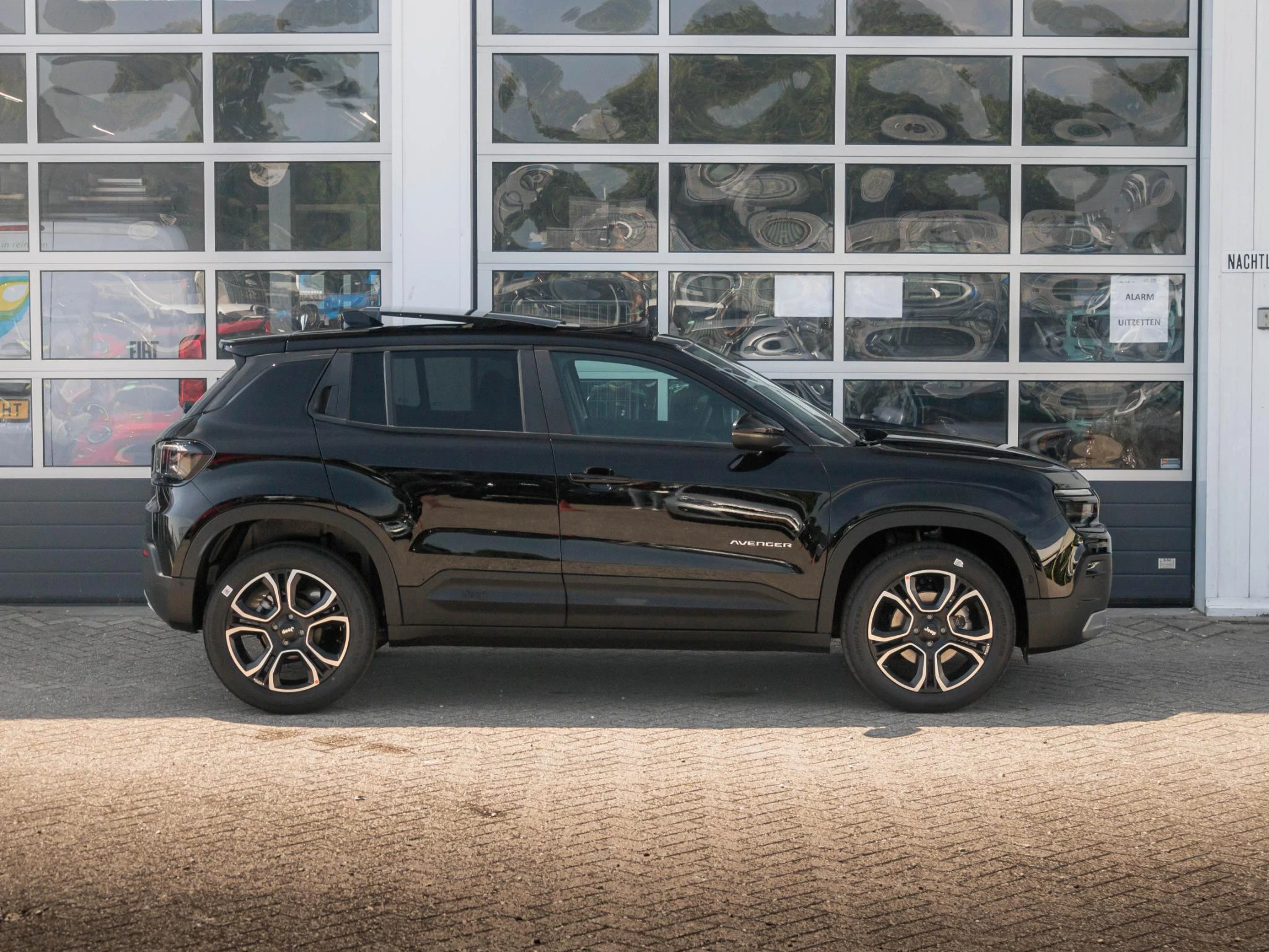 Hoofdafbeelding Jeep Avenger