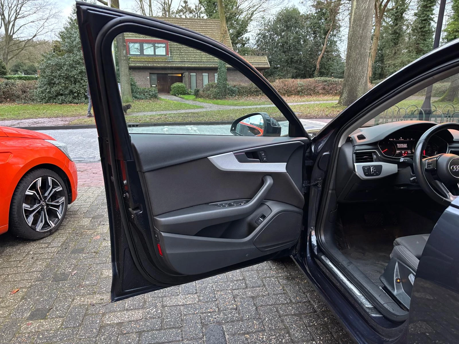 Hoofdafbeelding Audi A4