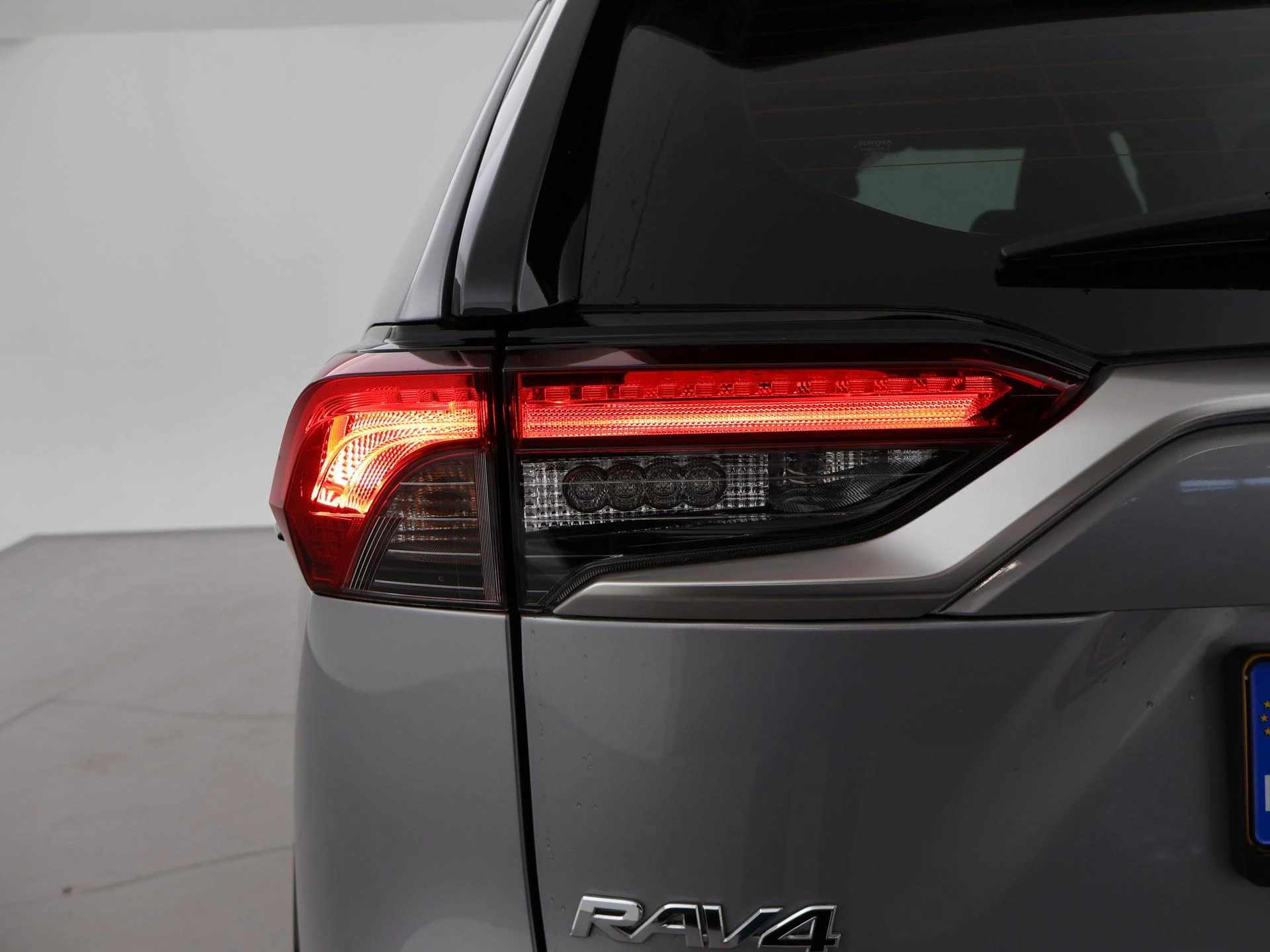 Hoofdafbeelding Toyota RAV4