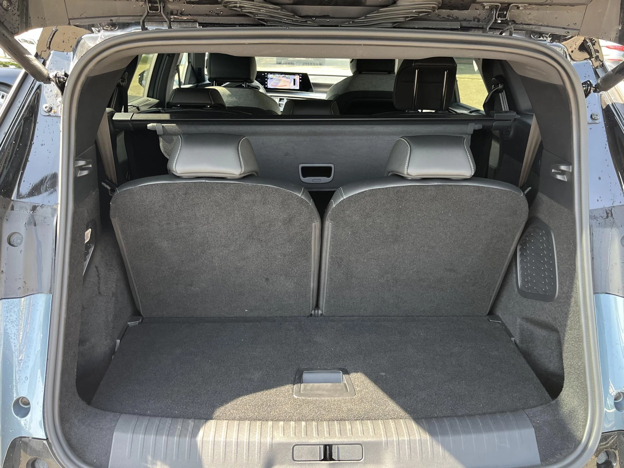 Hoofdafbeelding Peugeot e-5008