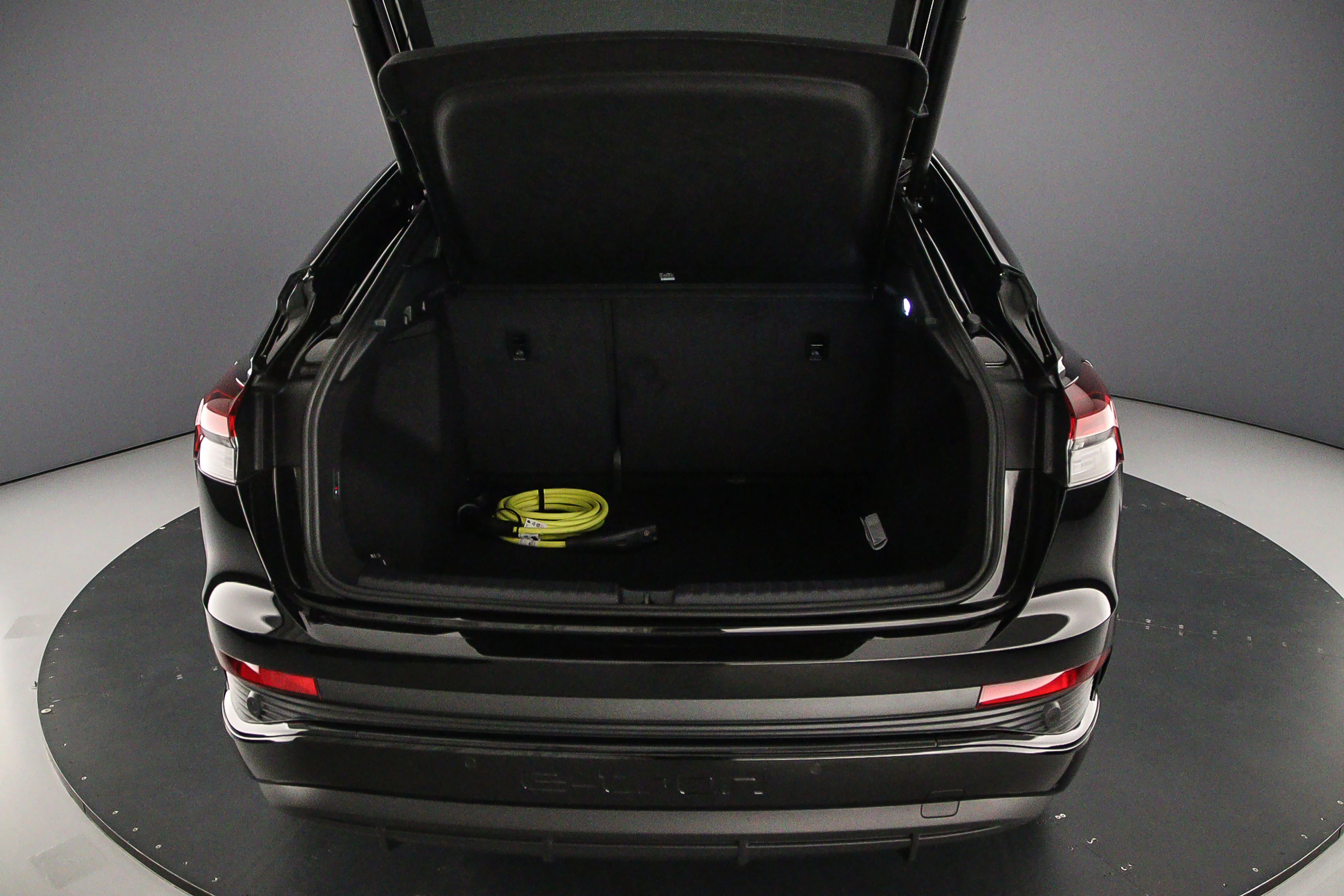 Hoofdafbeelding Audi Q4 e-tron