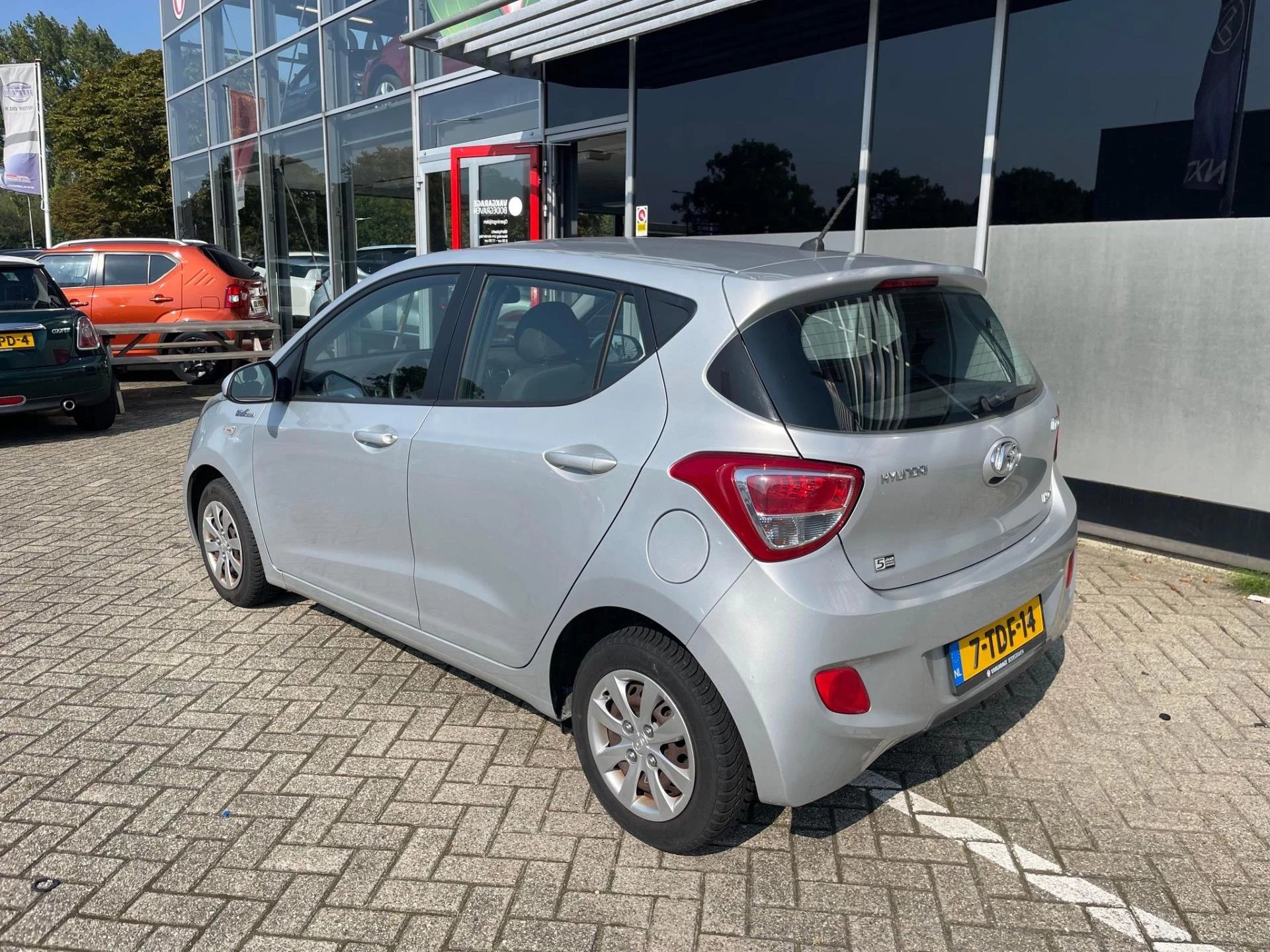 Hoofdafbeelding Hyundai i10