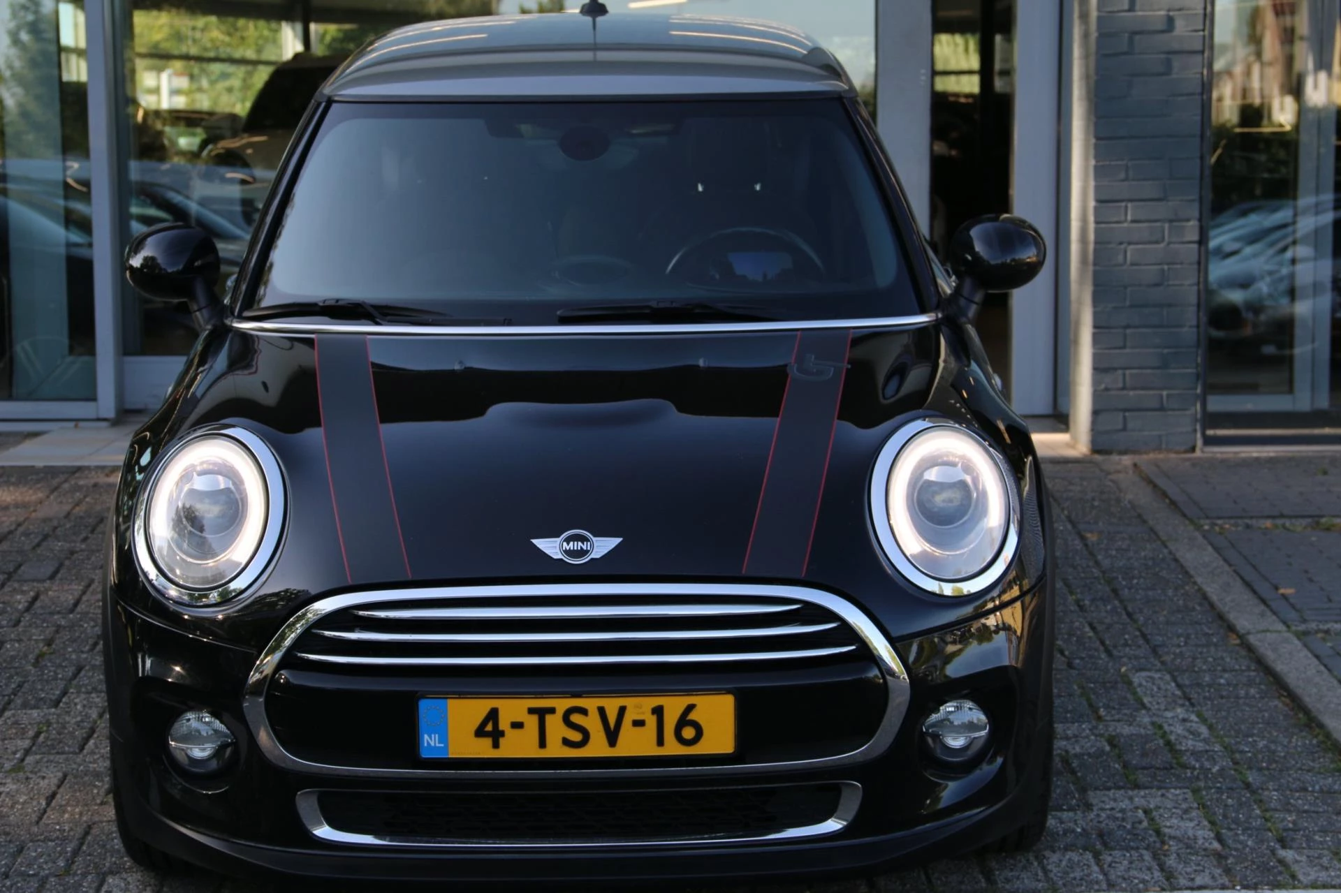 Hoofdafbeelding MINI Cooper
