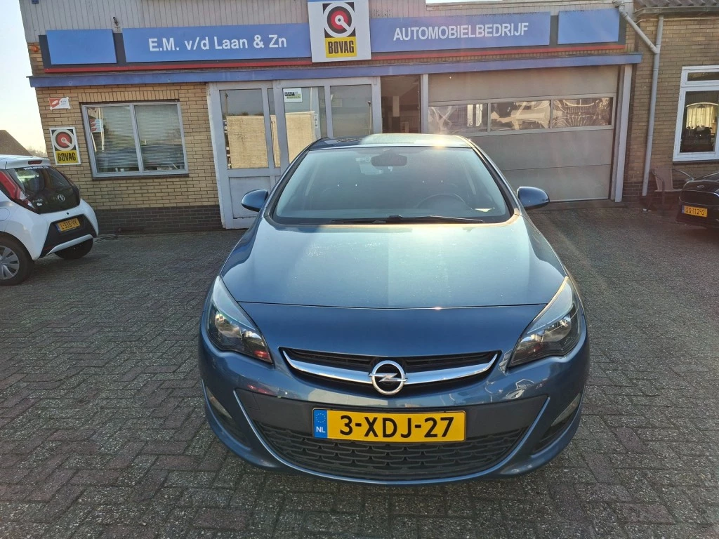 Hoofdafbeelding Opel Astra