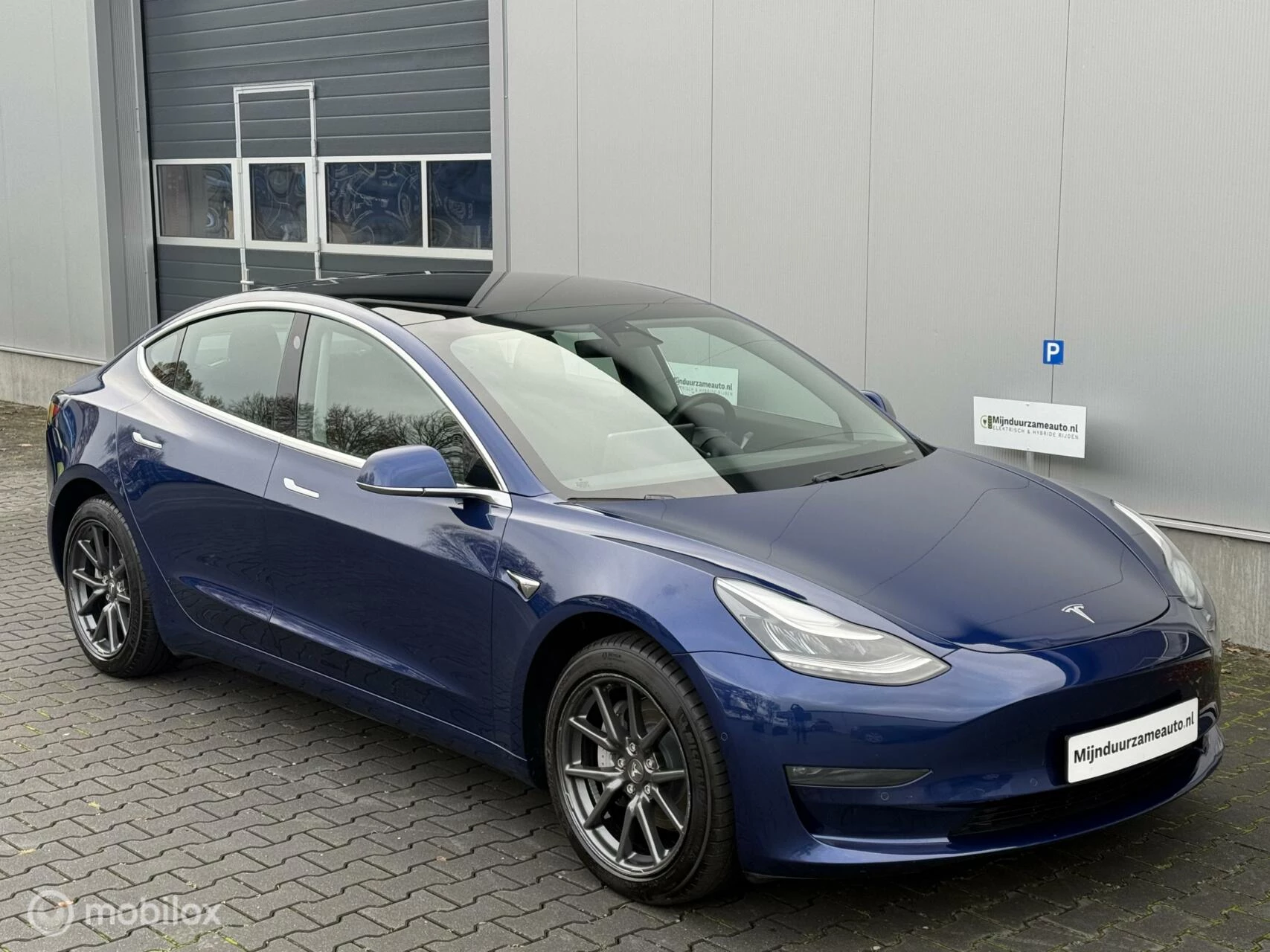 Hoofdafbeelding Tesla Model 3