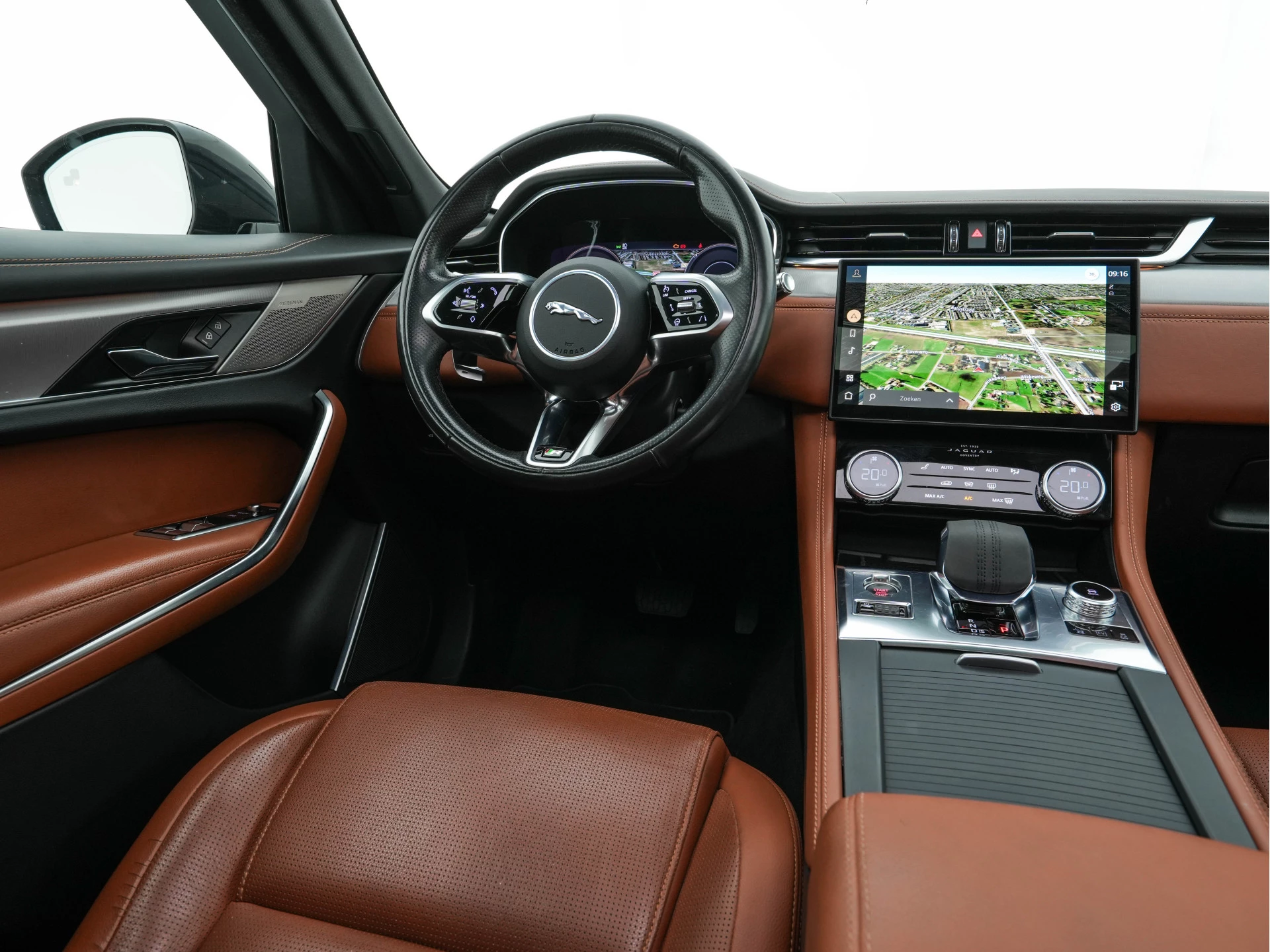 Hoofdafbeelding Jaguar F-PACE