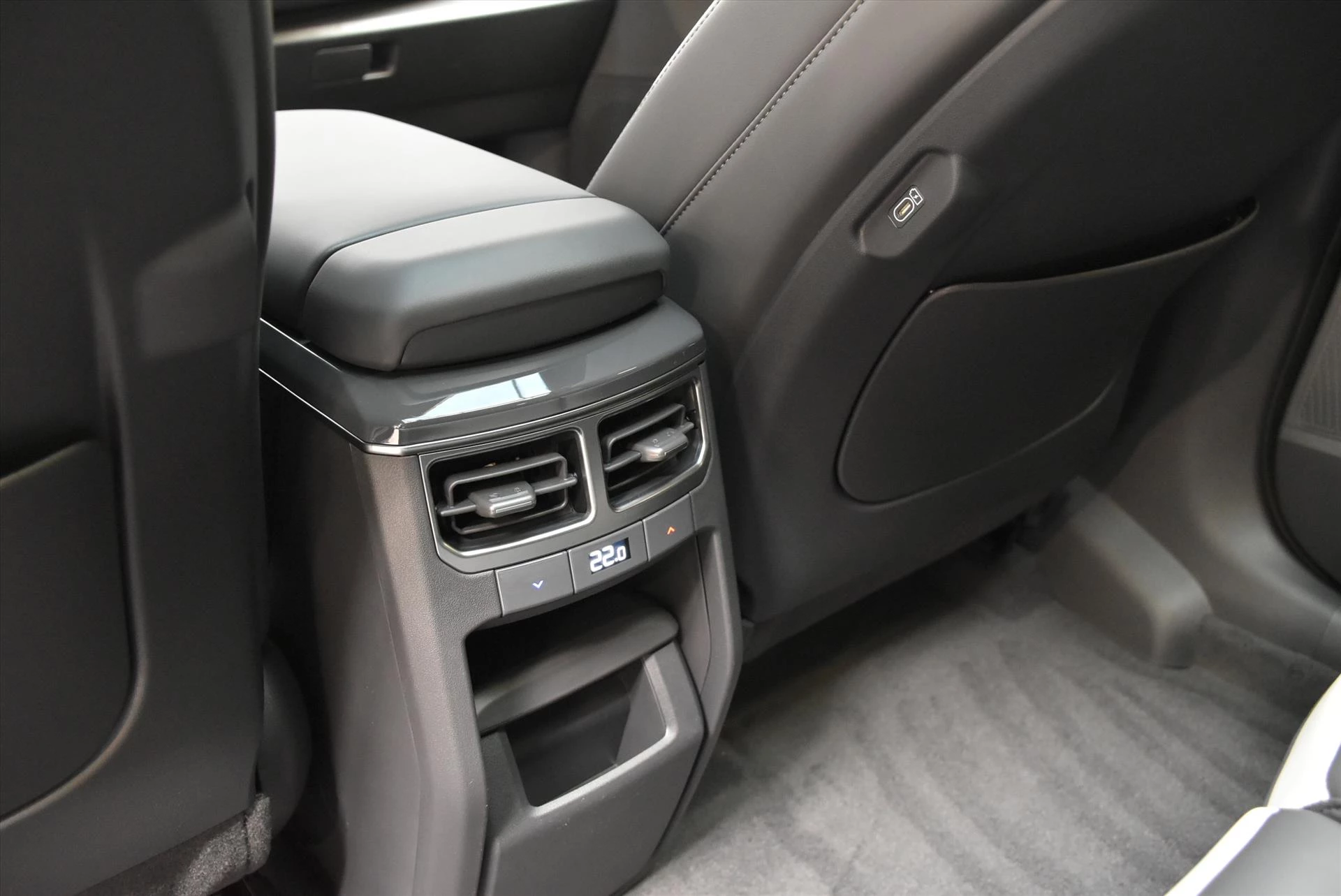 Hoofdafbeelding Kia EV5