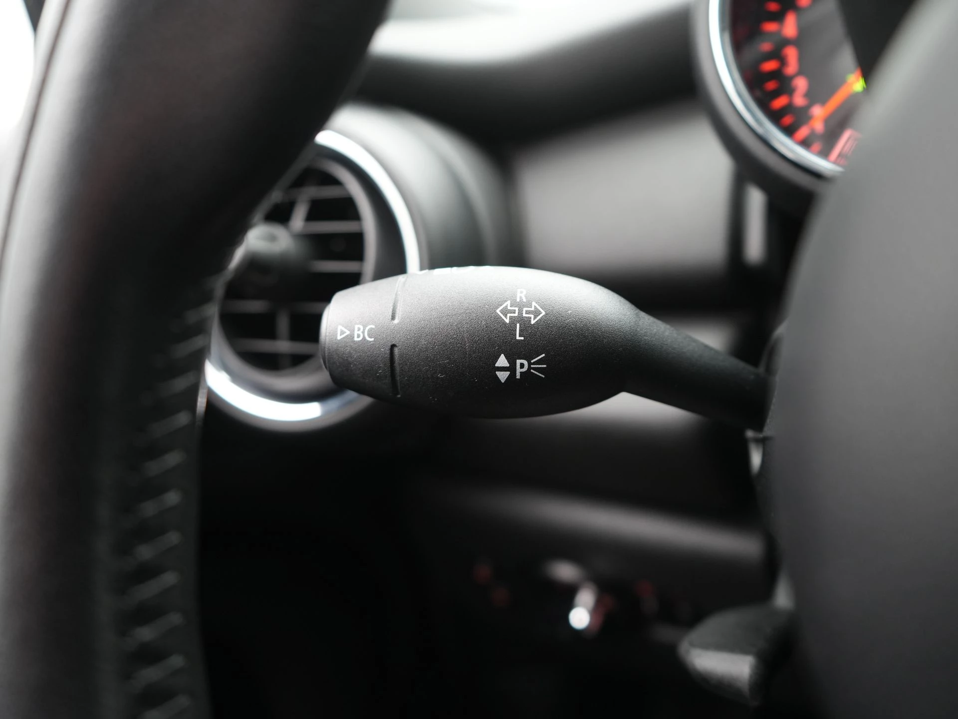 Hoofdafbeelding MINI One