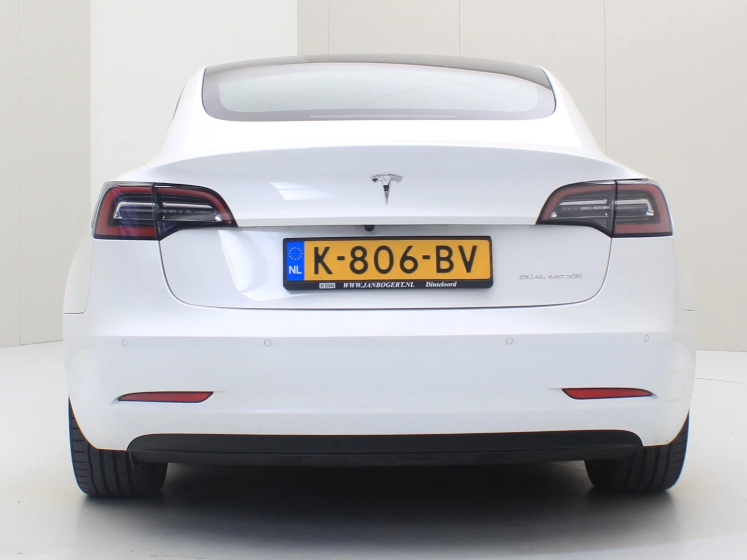Hoofdafbeelding Tesla Model 3